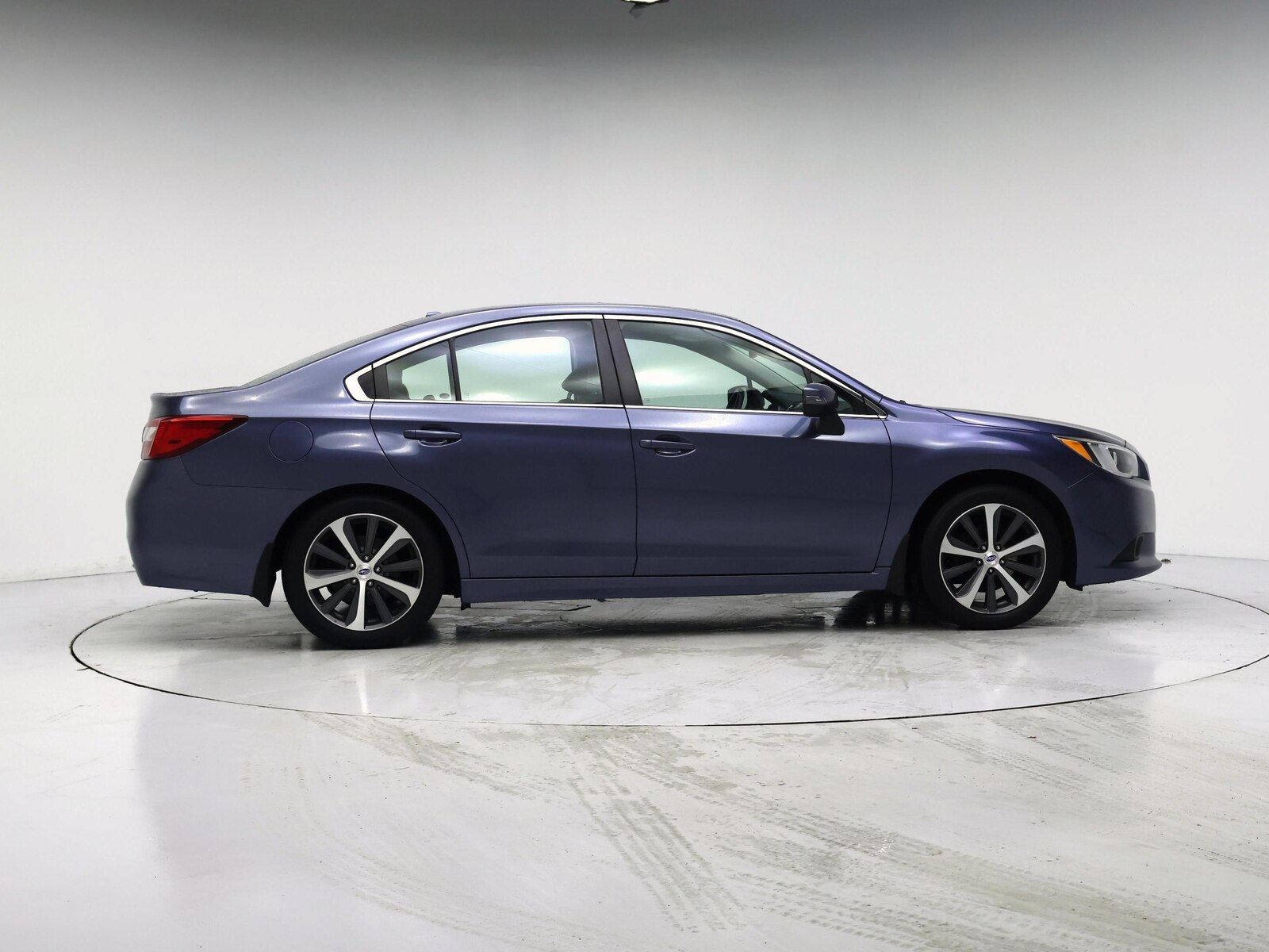 2015 Subaru Legacy 2.5i Limited - Photo 8