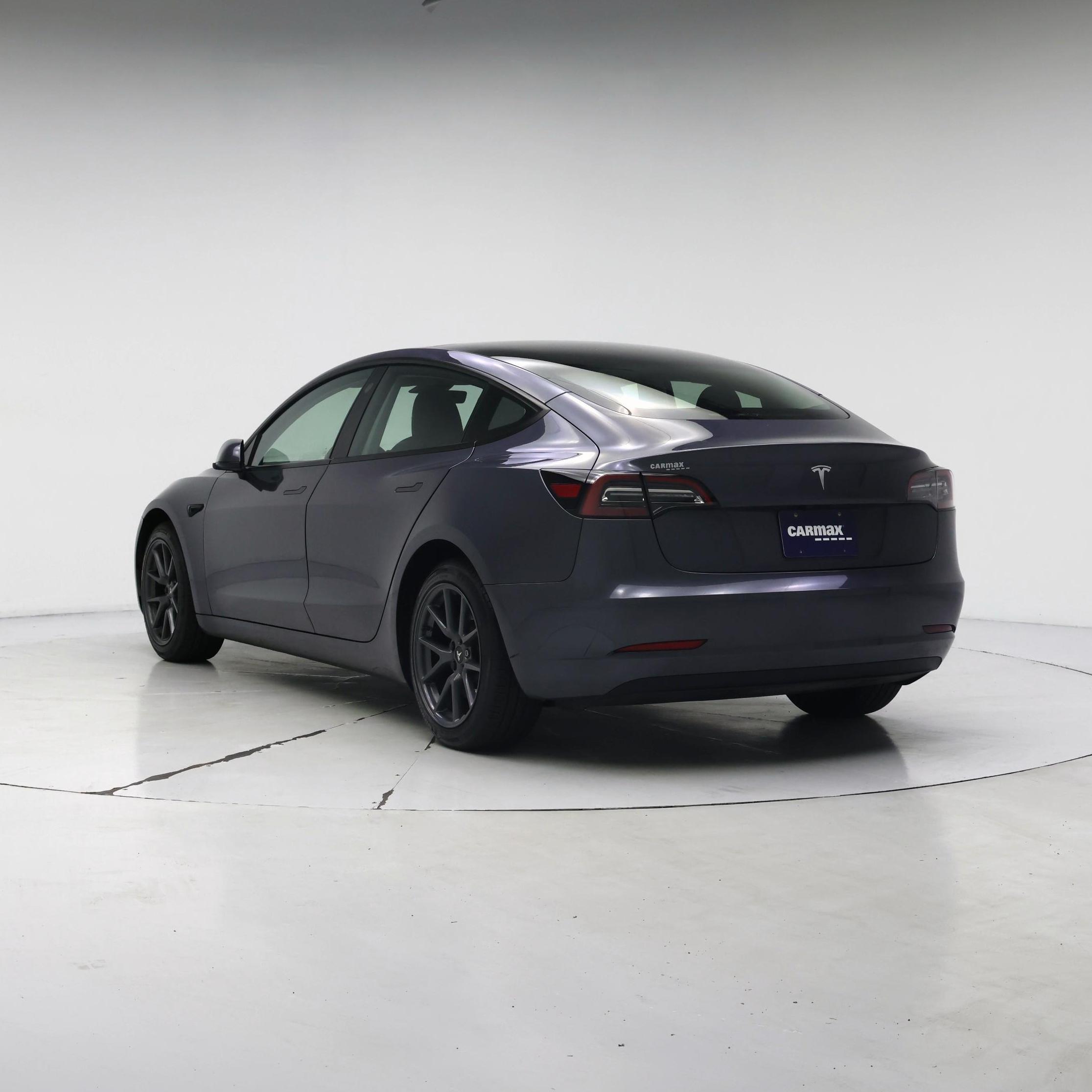 Thumbnail: 2023 Tesla Model 3 - 2