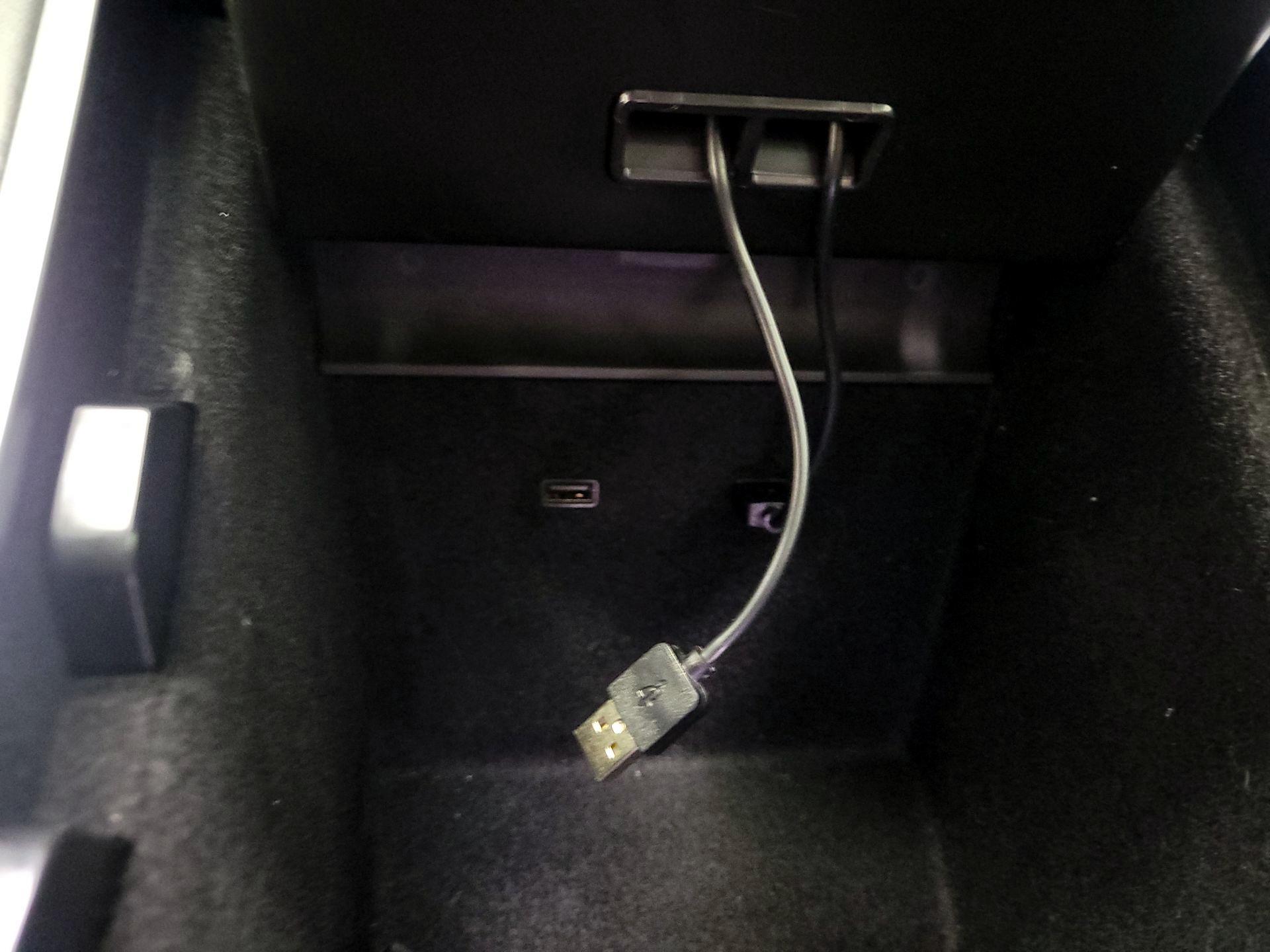 Thumbnail: 2020 Tesla Model 3 - 18