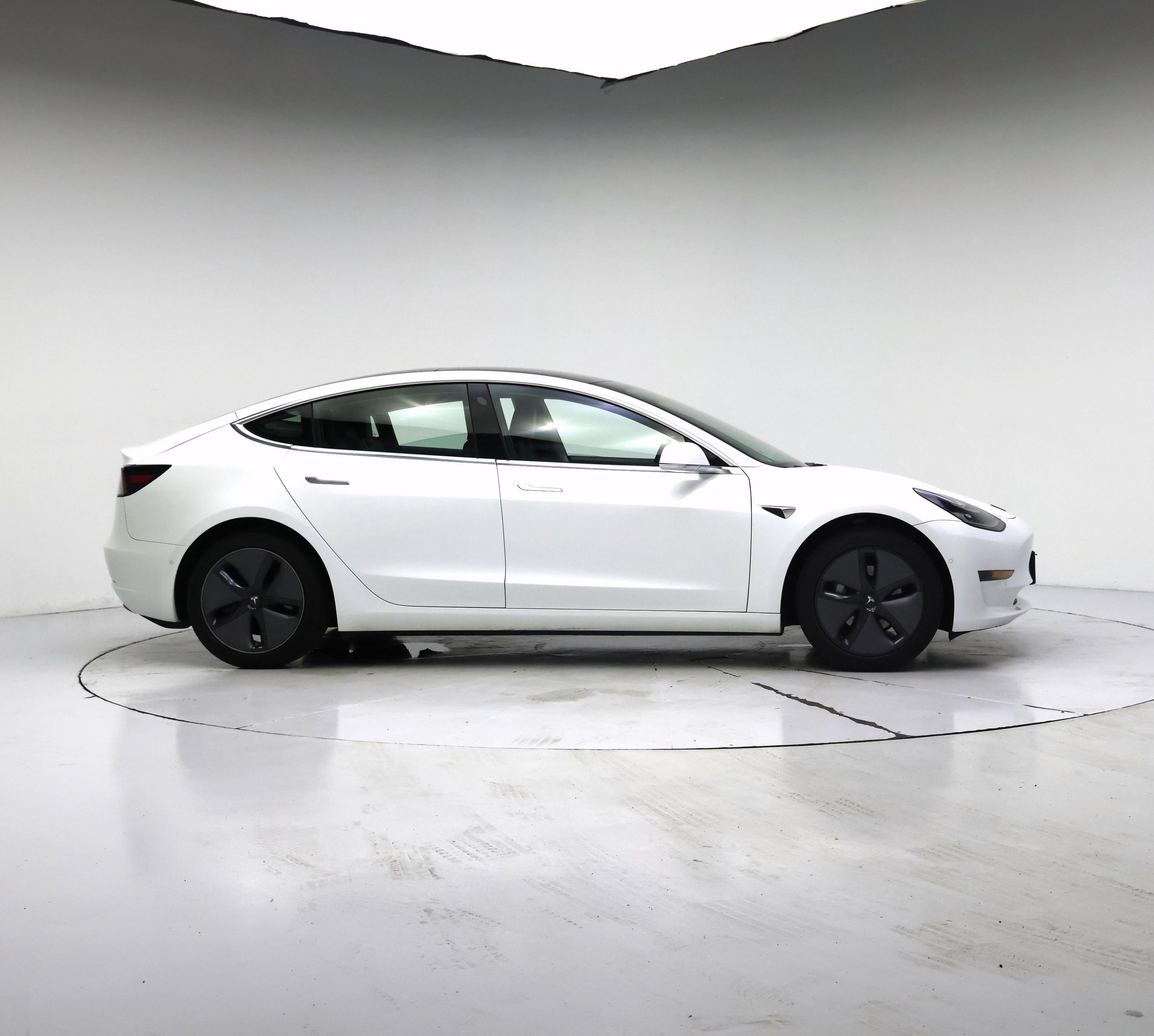 Thumbnail: 2020 Tesla Model 3 - 7