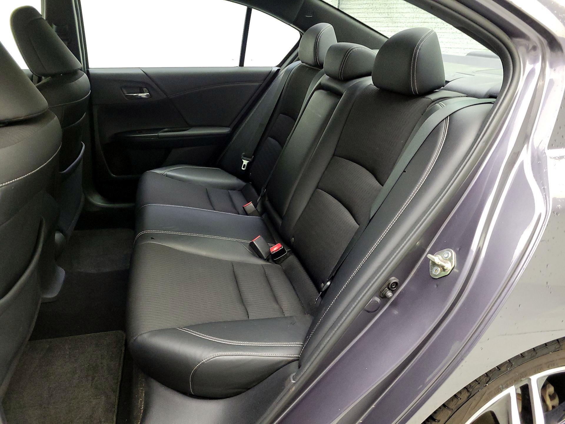Thumbnail: 2016 Honda Accord - 19