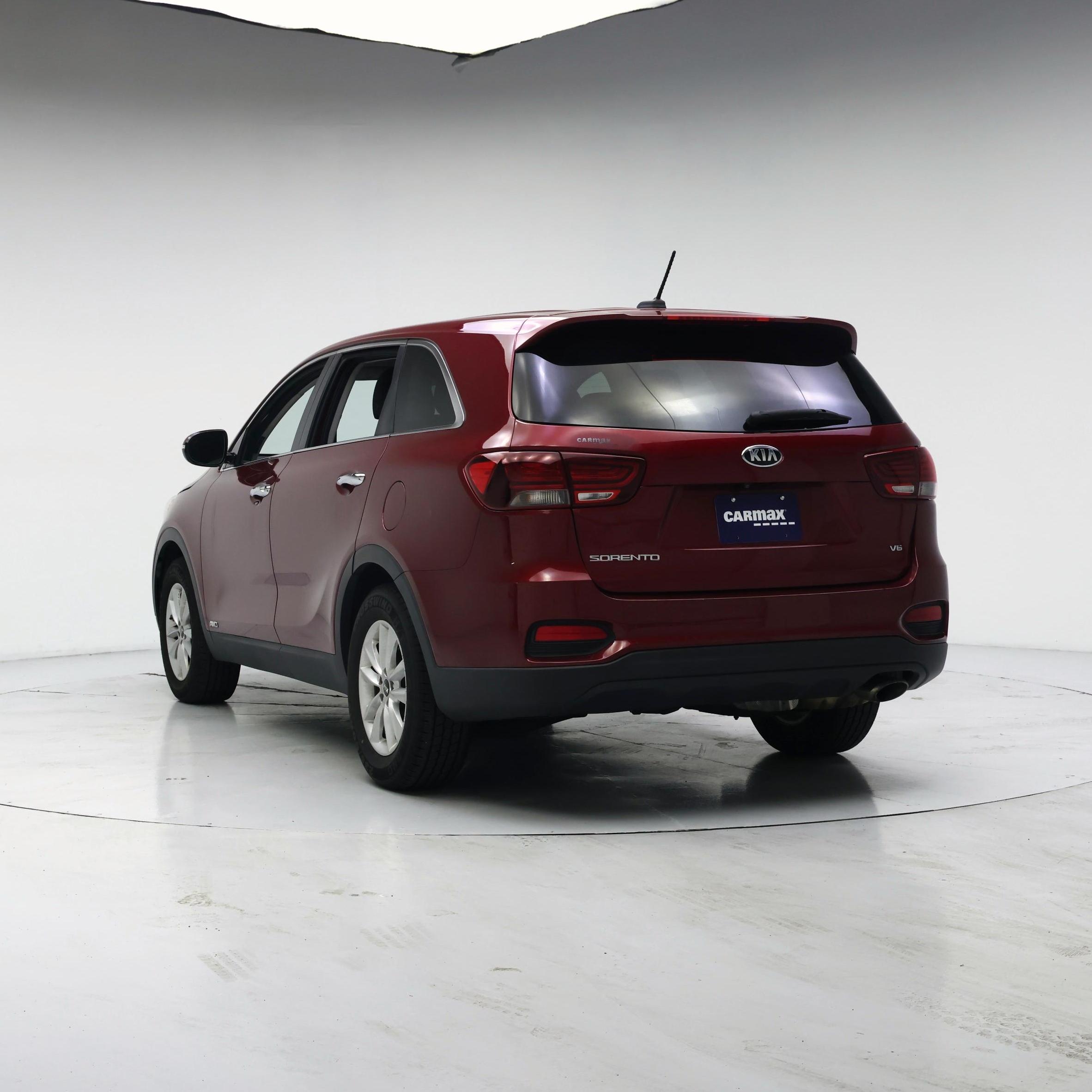 Thumbnail: 2019 Kia Sorento - 2