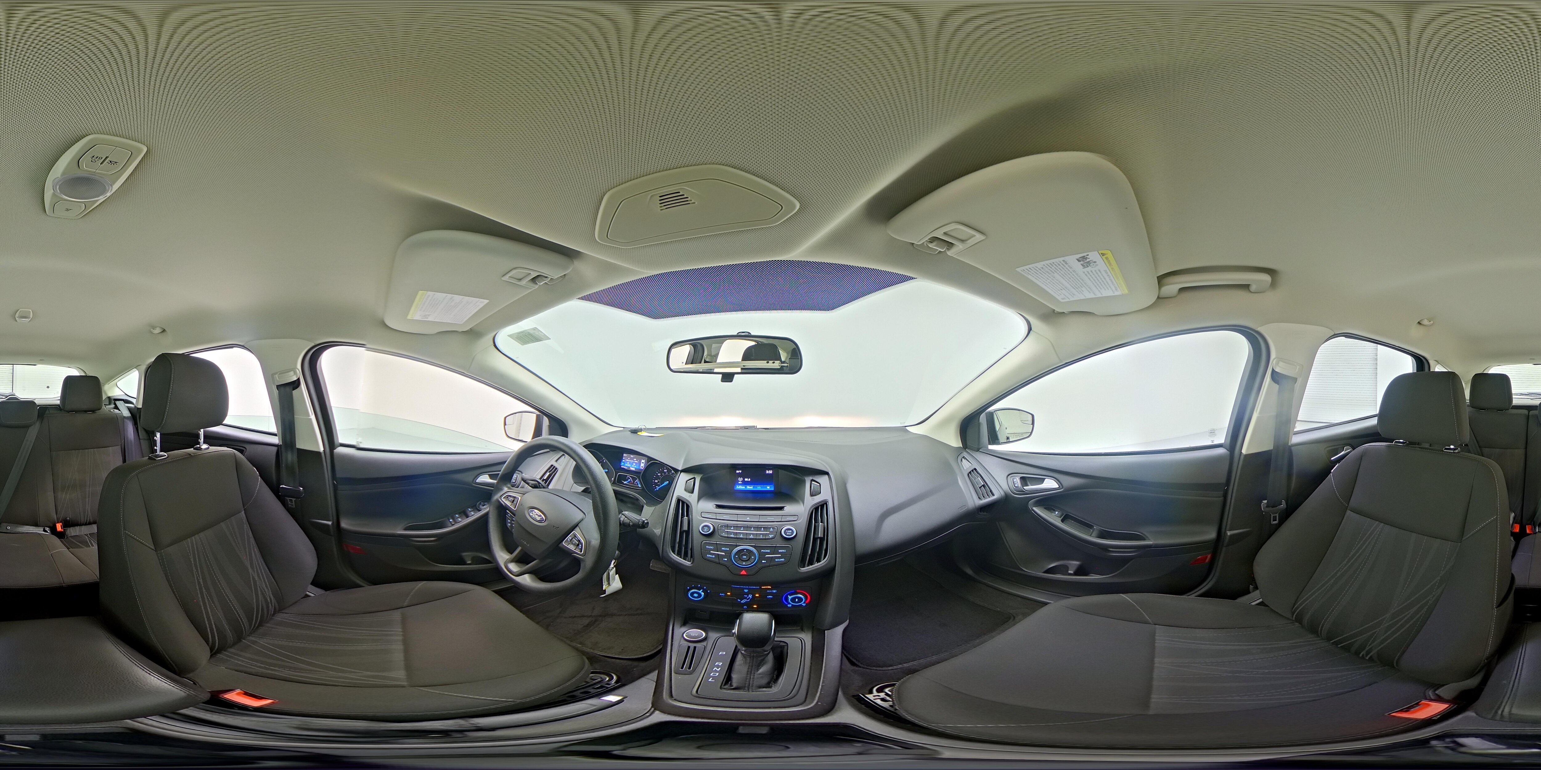 2017 Ford Focus SE - Photo 25