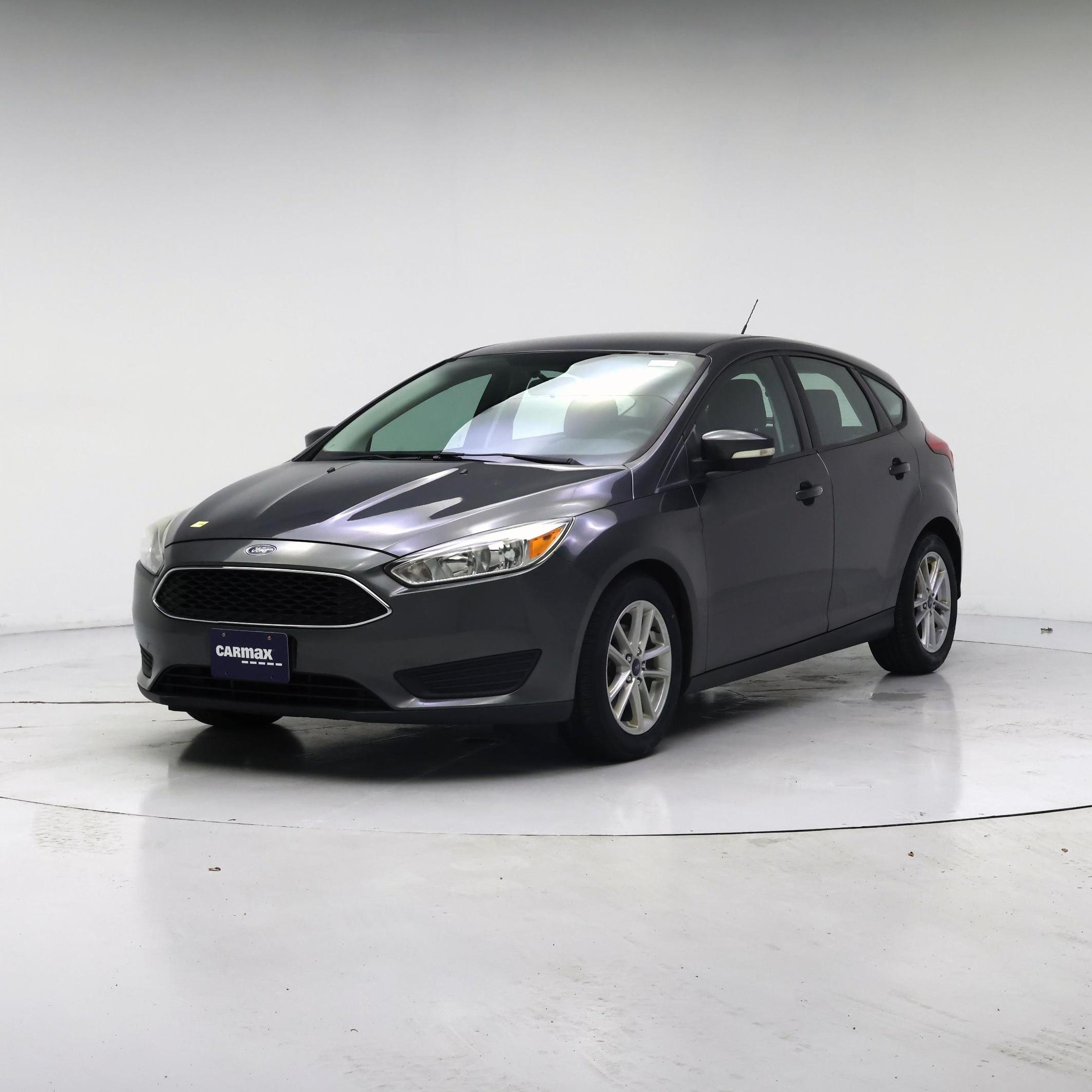 Thumbnail: 2017 Ford Focus - 4