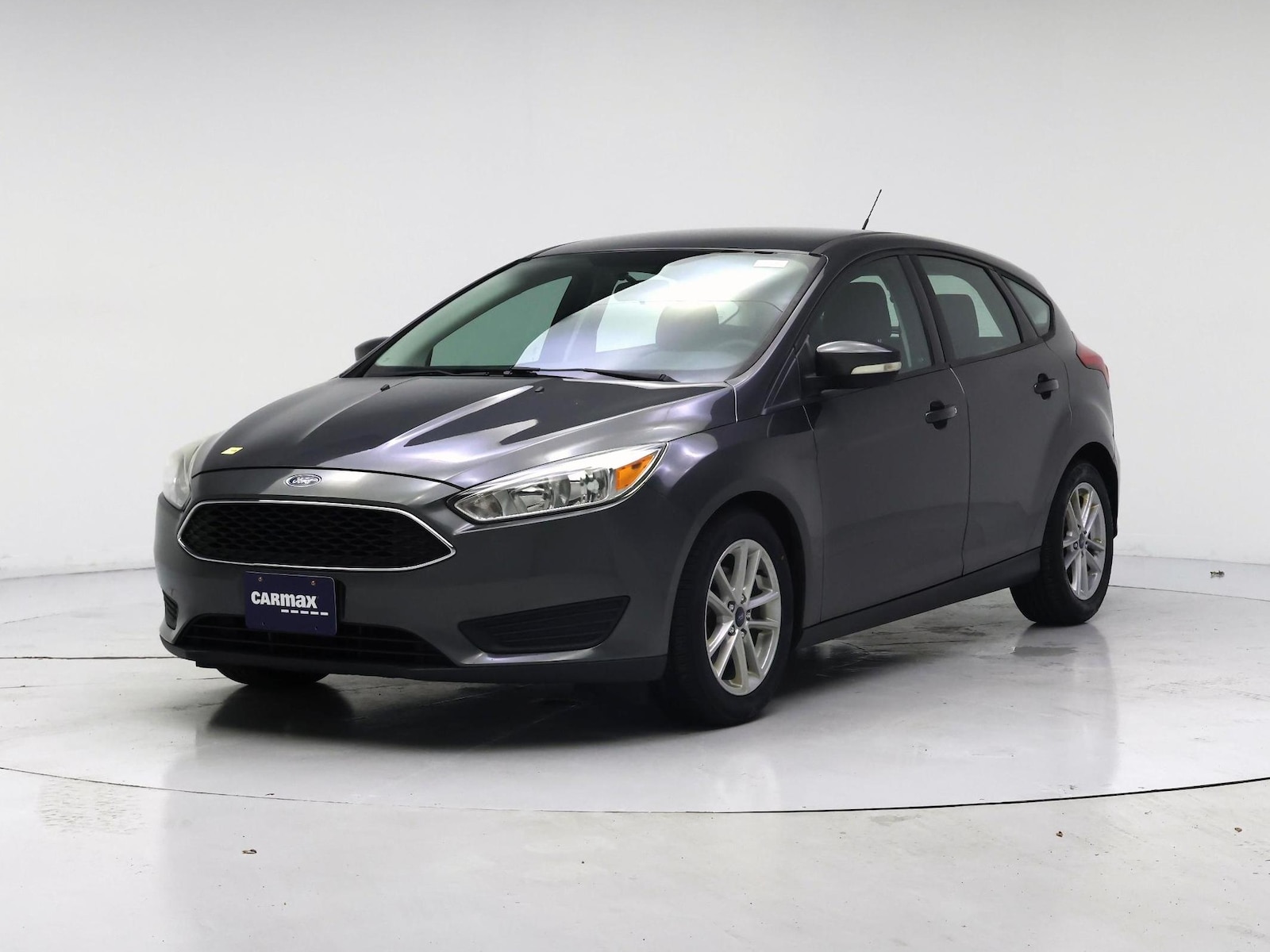 2017 Ford Focus SE - Photo 5