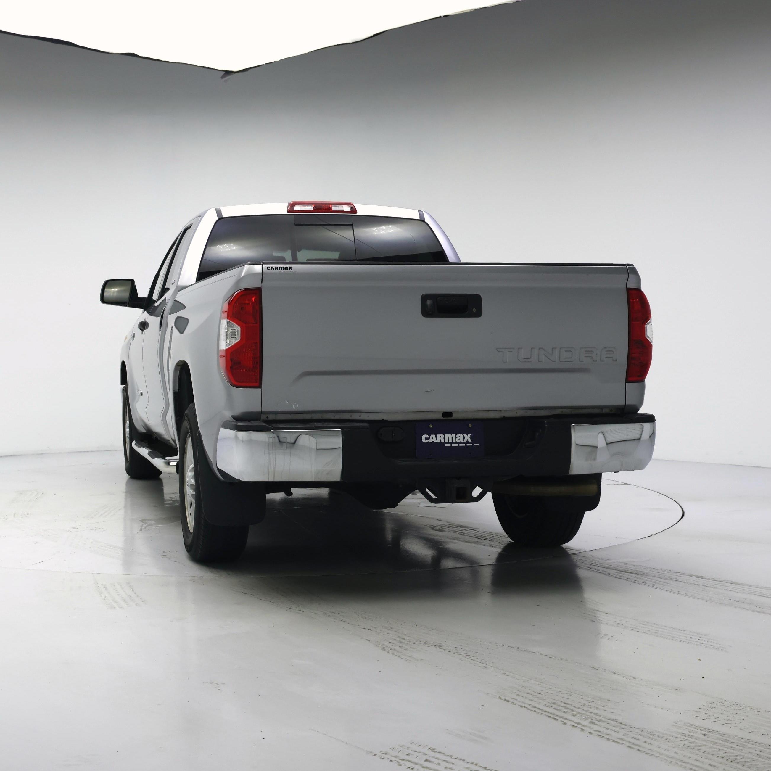 Thumbnail: 2015 Toyota Tundra - 6