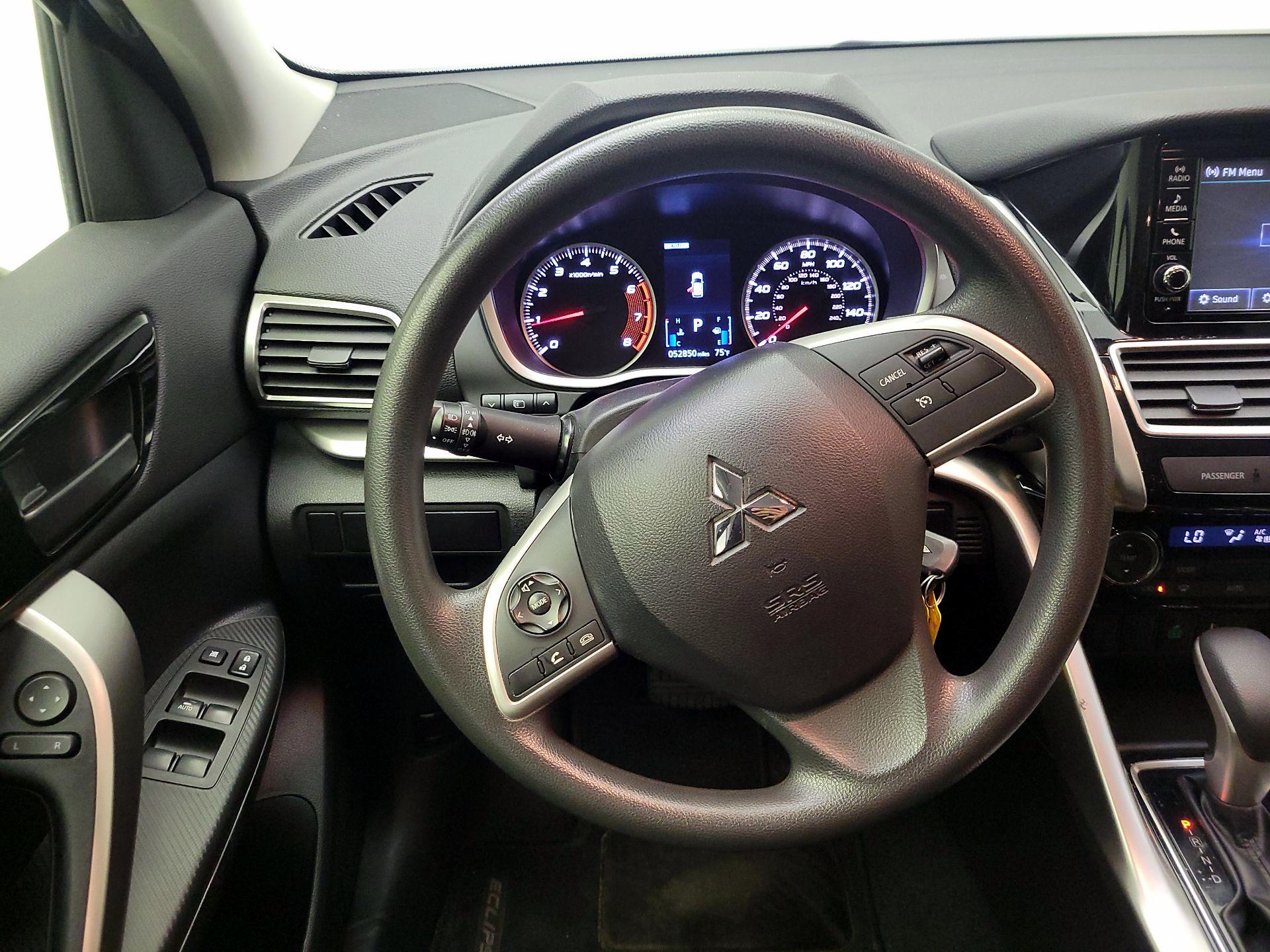 Thumbnail: 2019 Mitsubishi Eclipse Cross - 10
