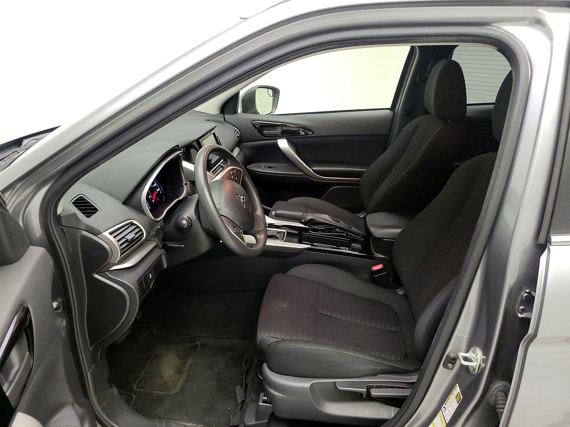 Thumbnail: 2019 Mitsubishi Eclipse Cross - 11