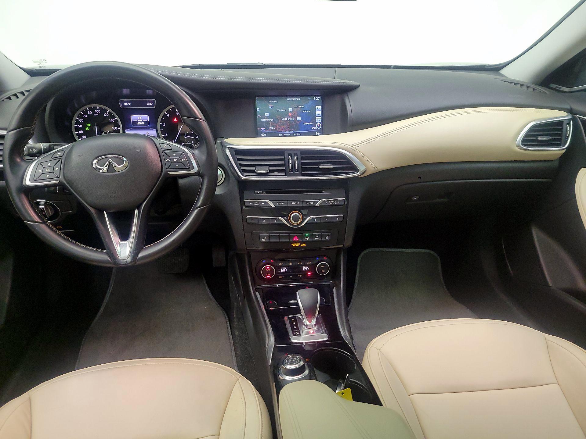 Thumbnail: 2018 INFINITI QX30 - 9
