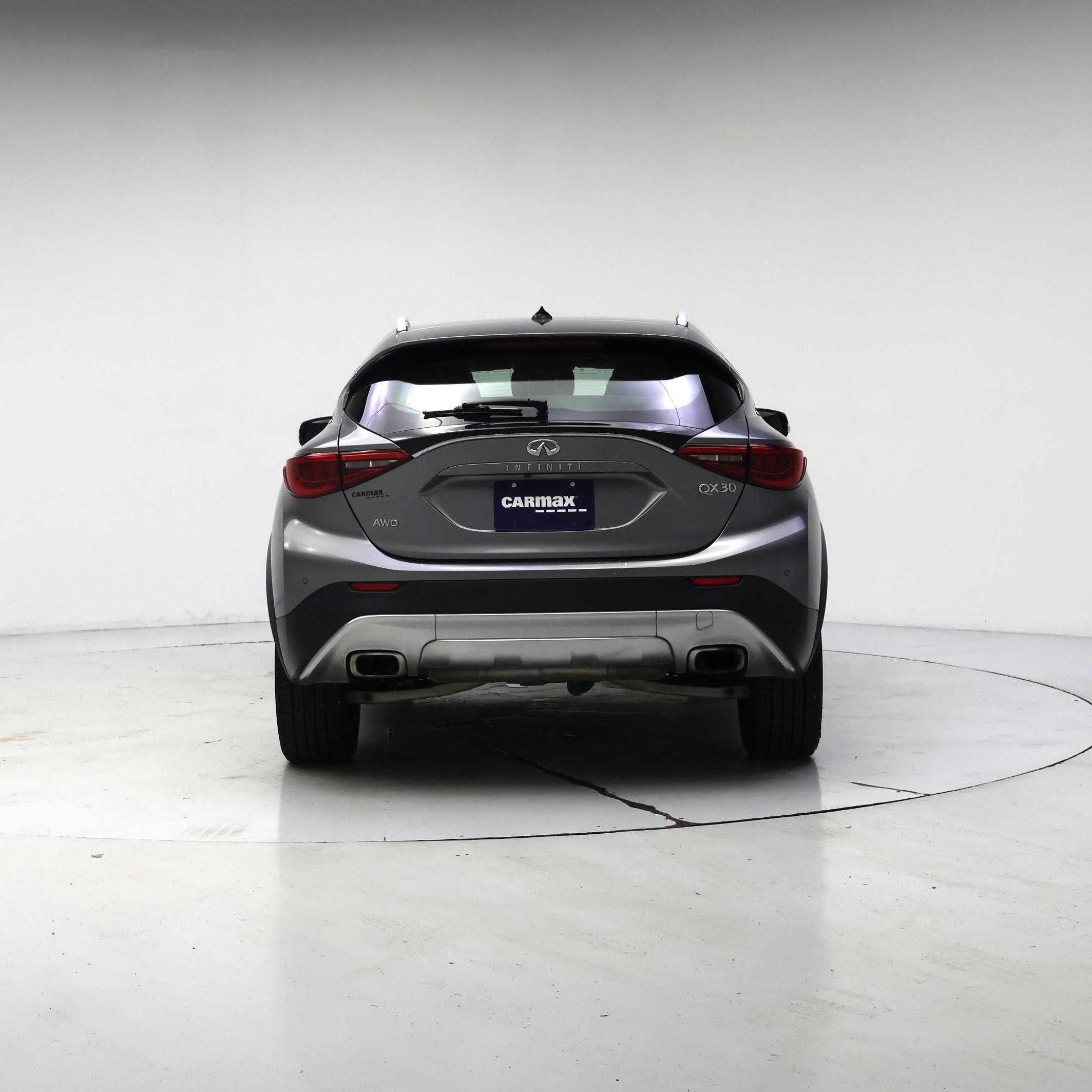 Thumbnail: 2018 INFINITI QX30 - 6