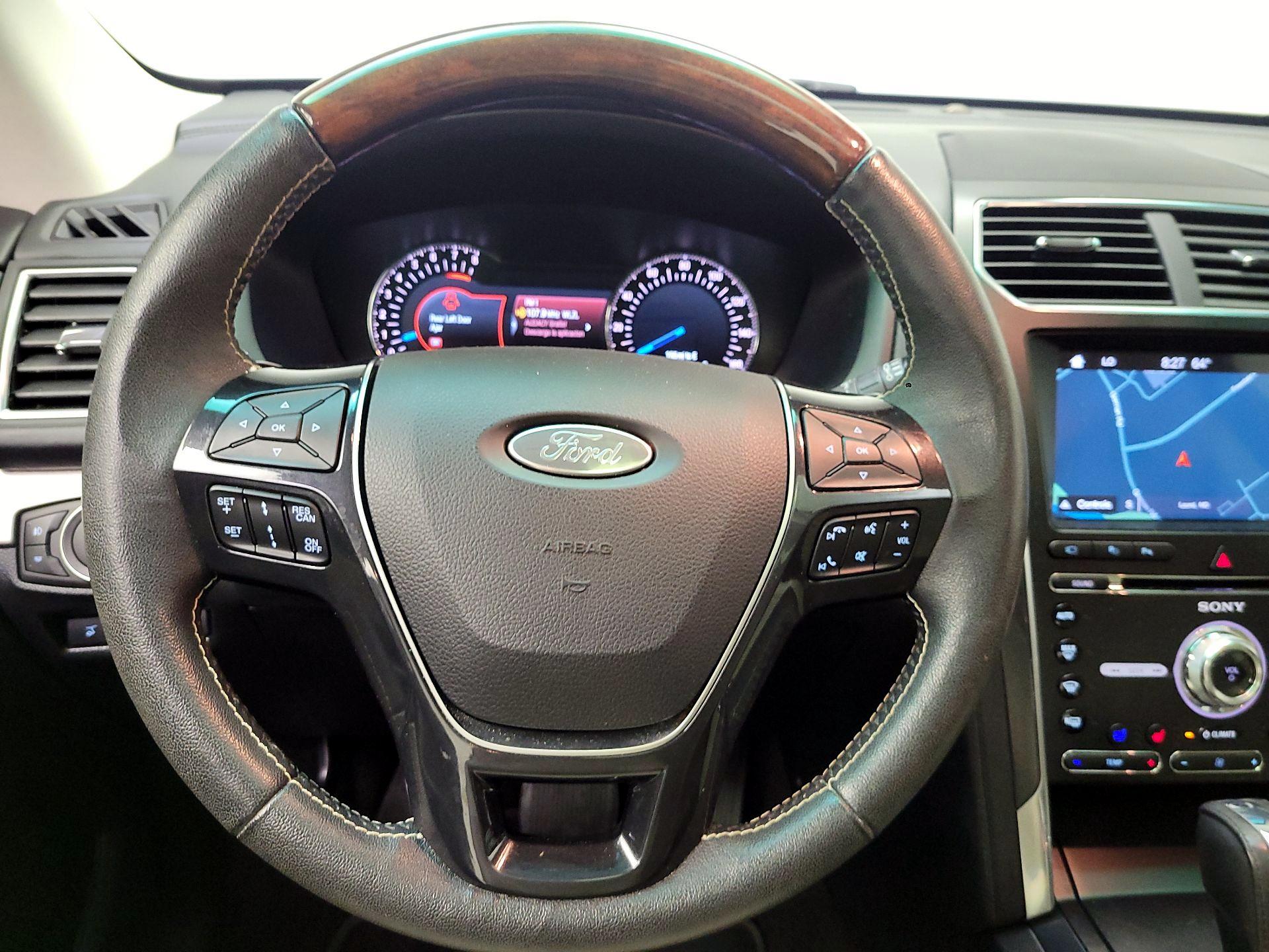 Thumbnail: 2017 Ford Explorer - 10