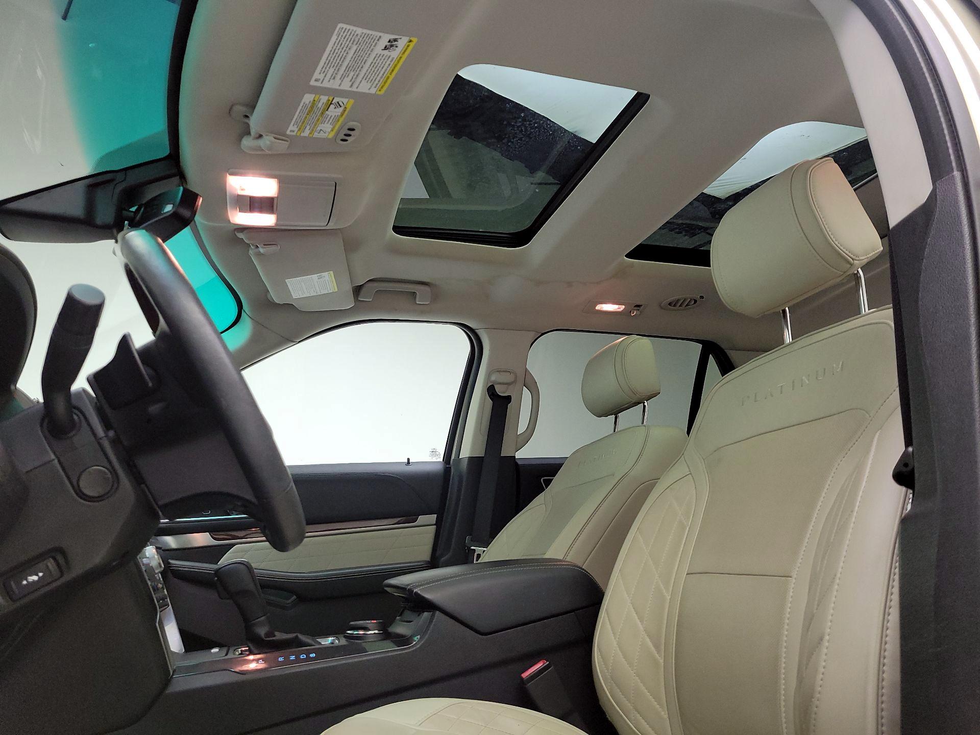 Thumbnail: 2017 Ford Explorer - 20