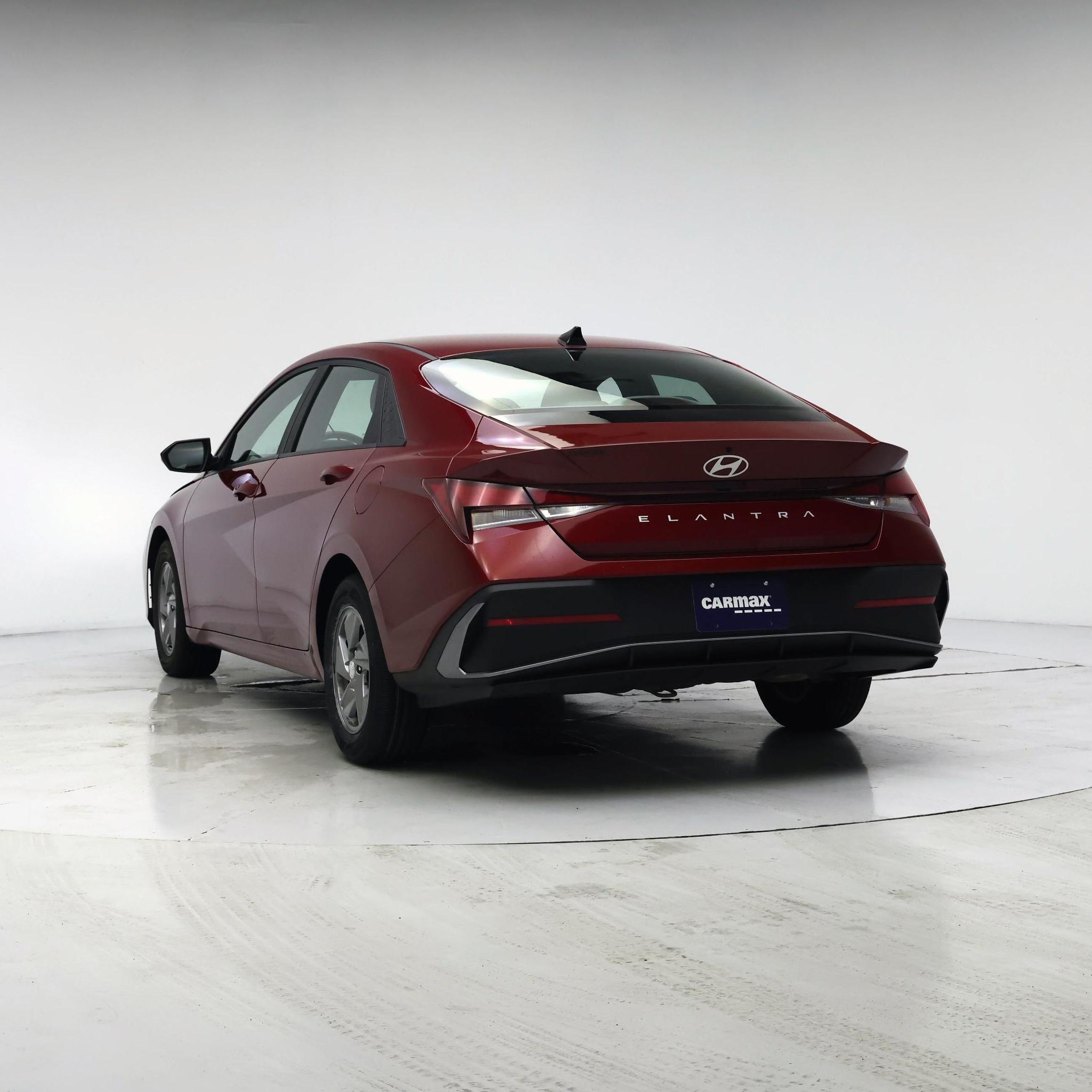 Thumbnail: 2024 Hyundai Elantra - 2