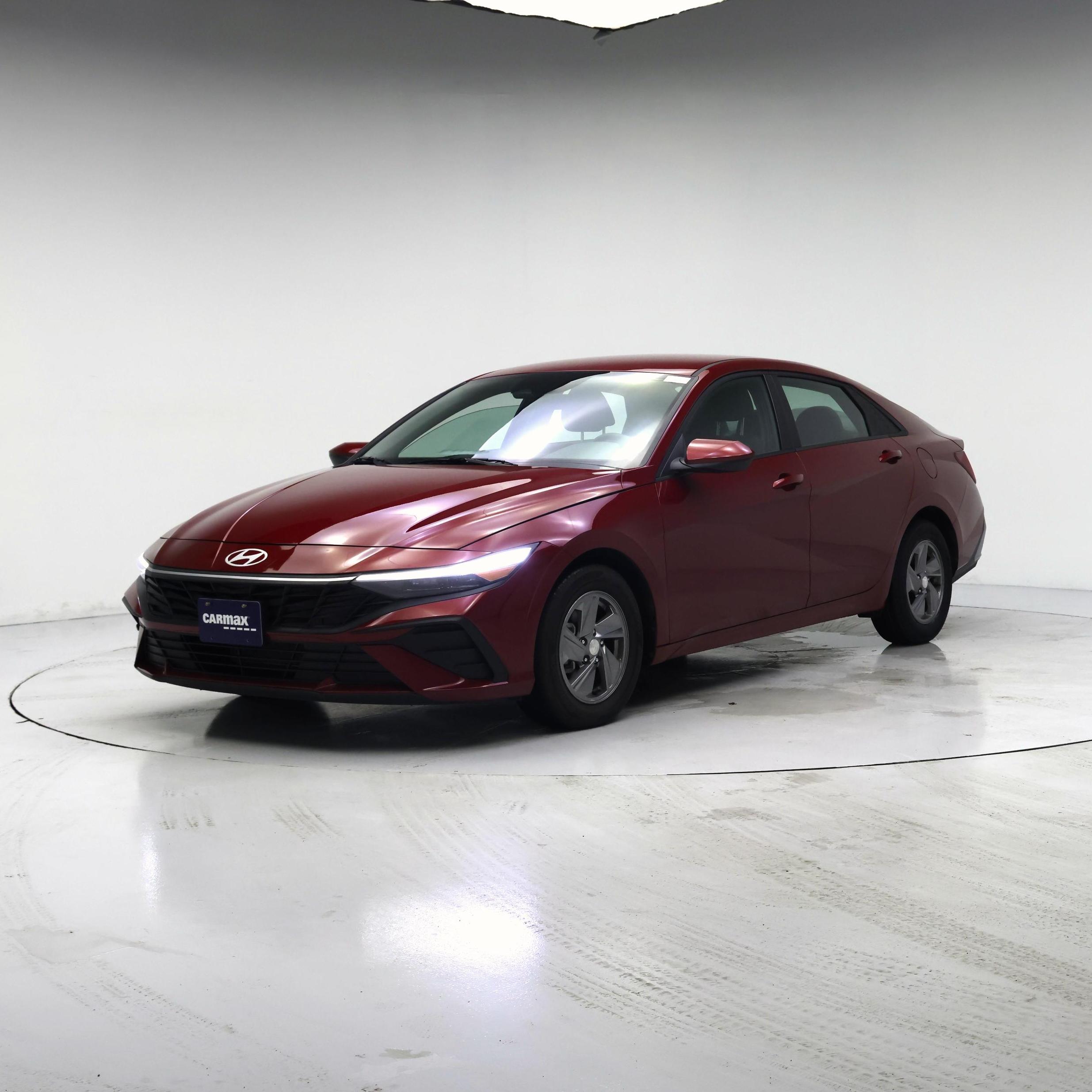 Thumbnail: 2024 Hyundai Elantra - 4