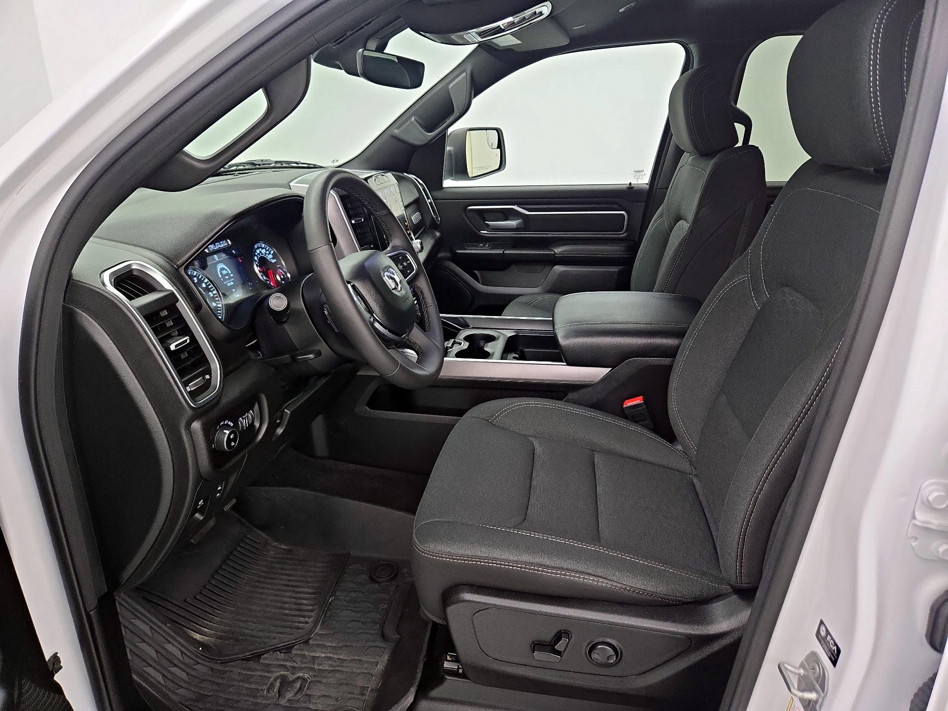 Thumbnail: 2025 RAM 1500 - 11