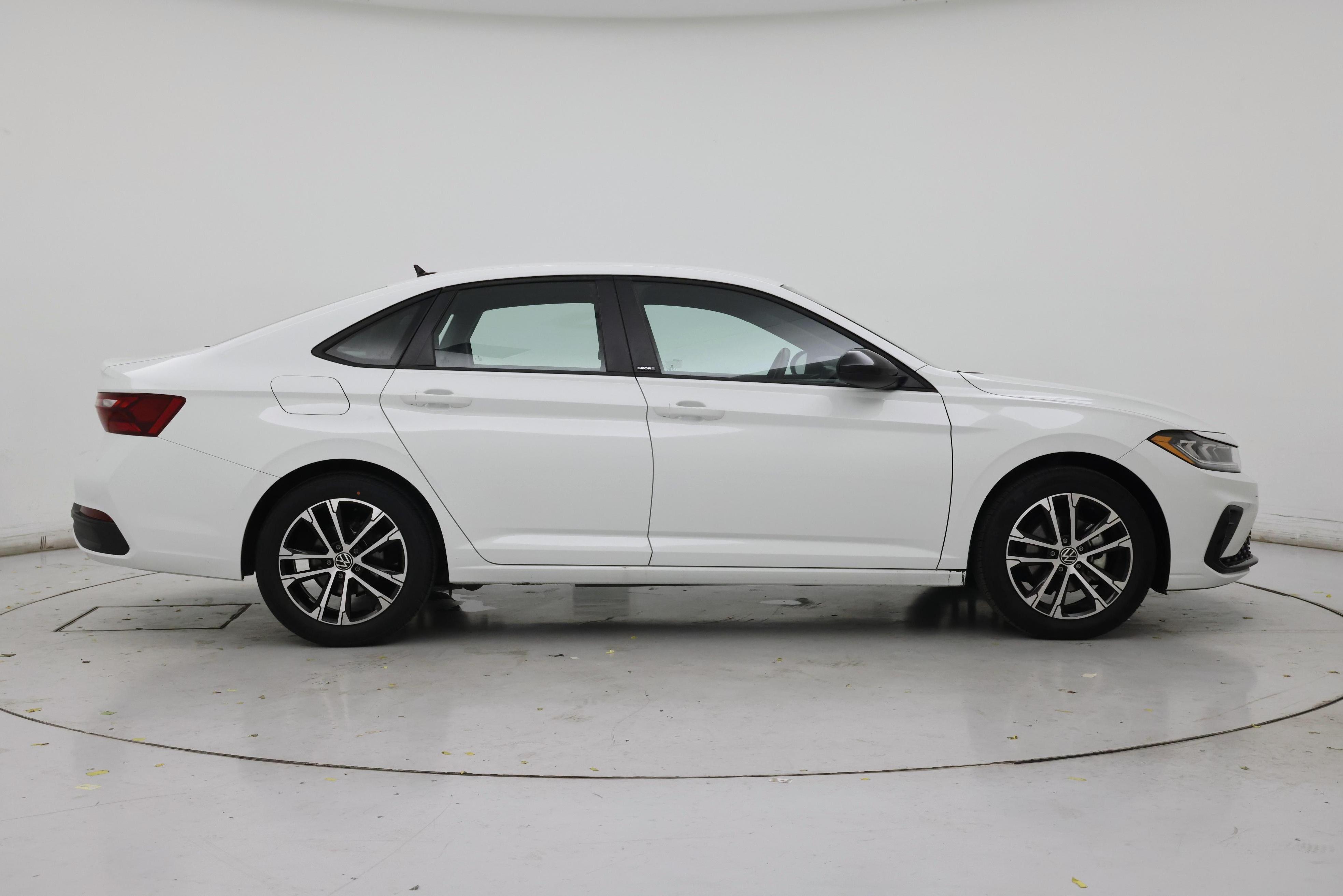 Thumbnail: 2025 Volkswagen Jetta - 7