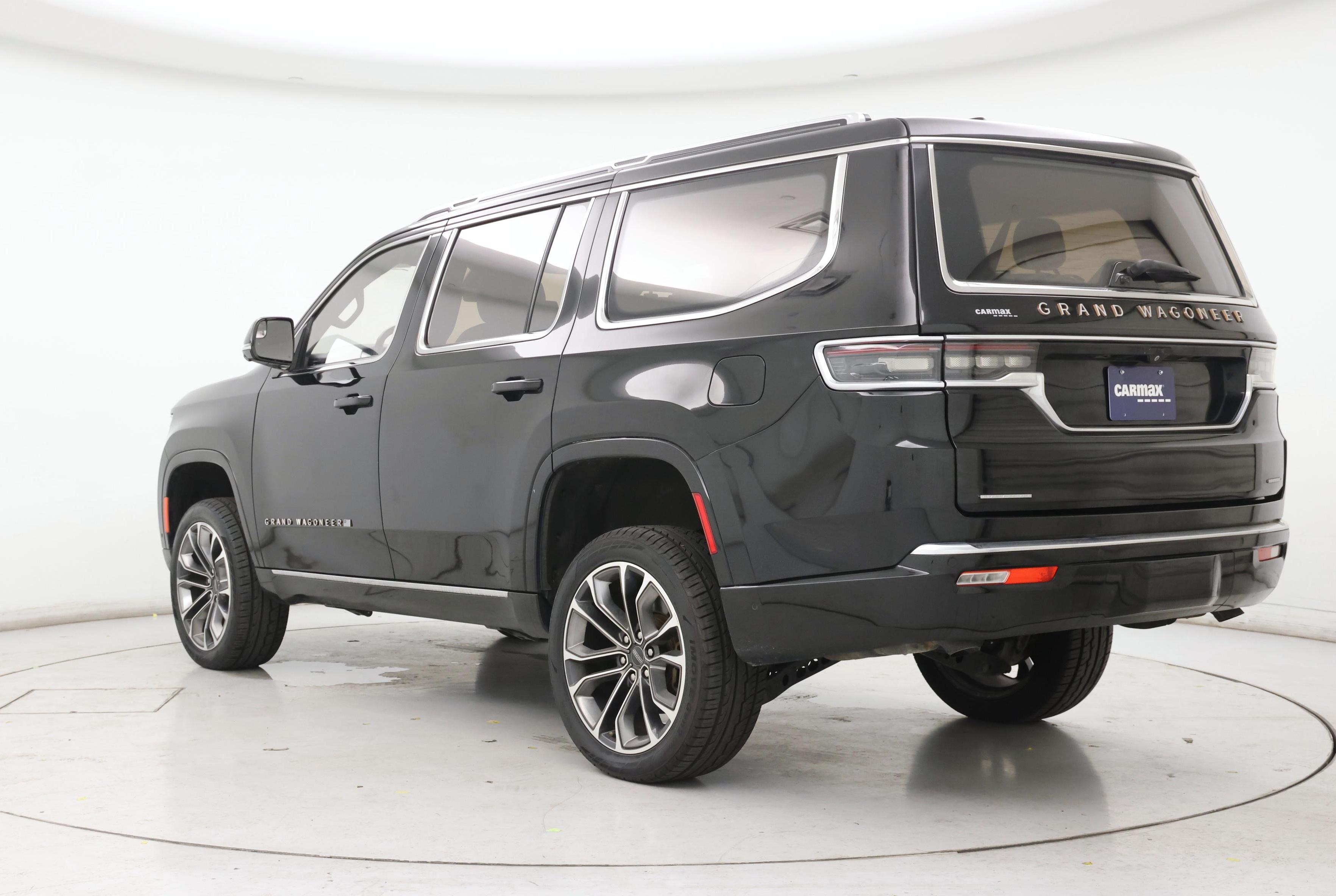 Thumbnail: 2022 Jeep Grand Wagoneer - 2