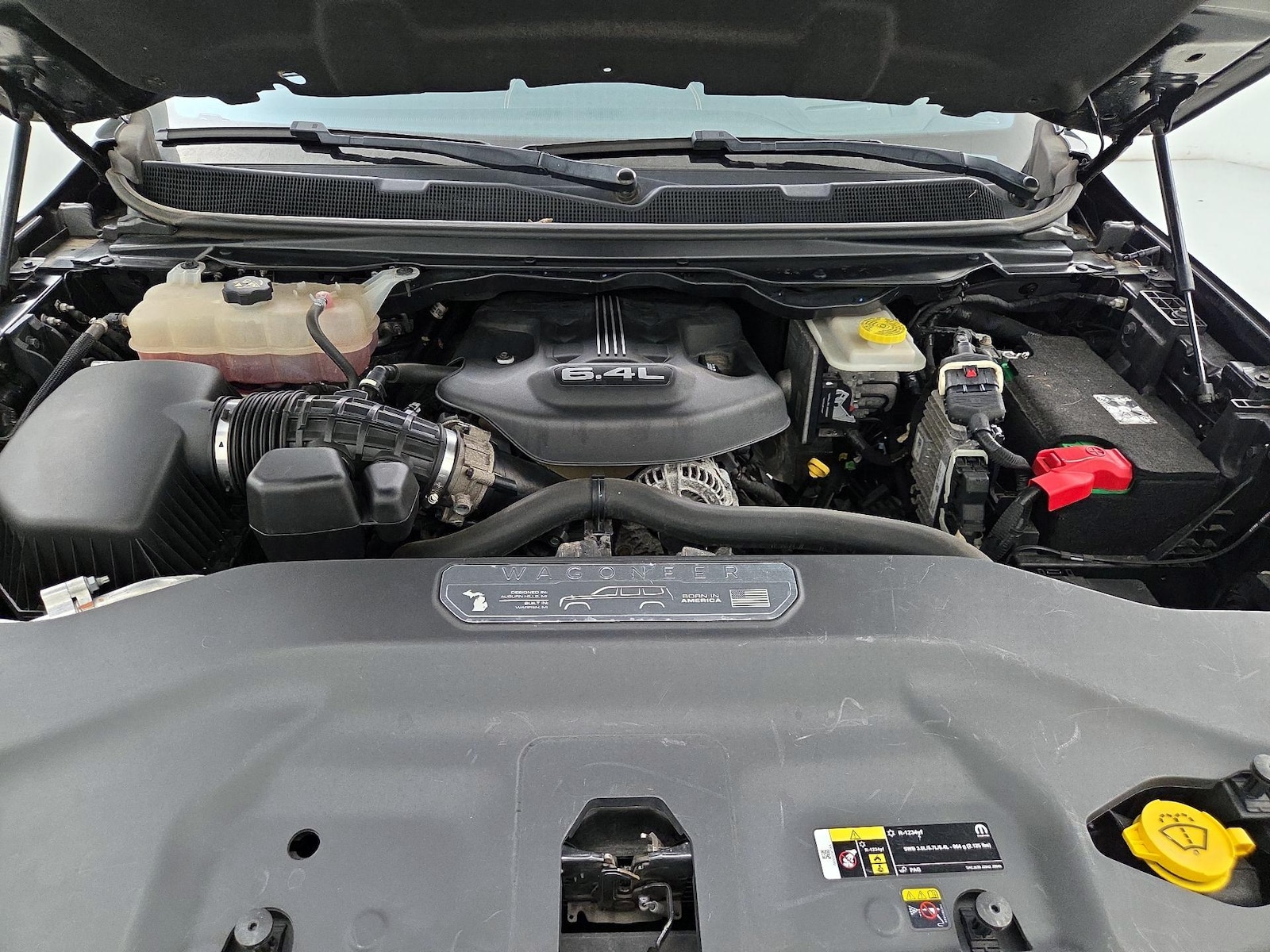 2022 Jeep Grand Wagoneer Series III - Photo 25