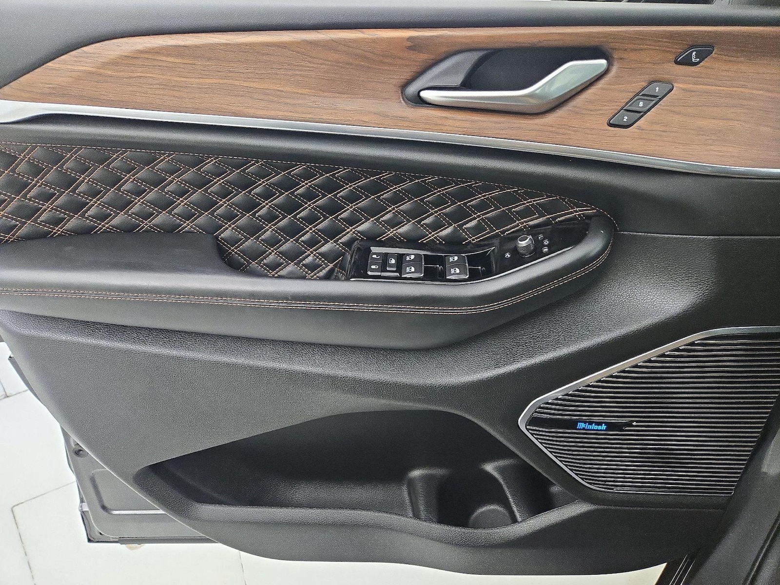2022 Jeep Grand Cherokee Summit Reserve 4xe - Photo 13