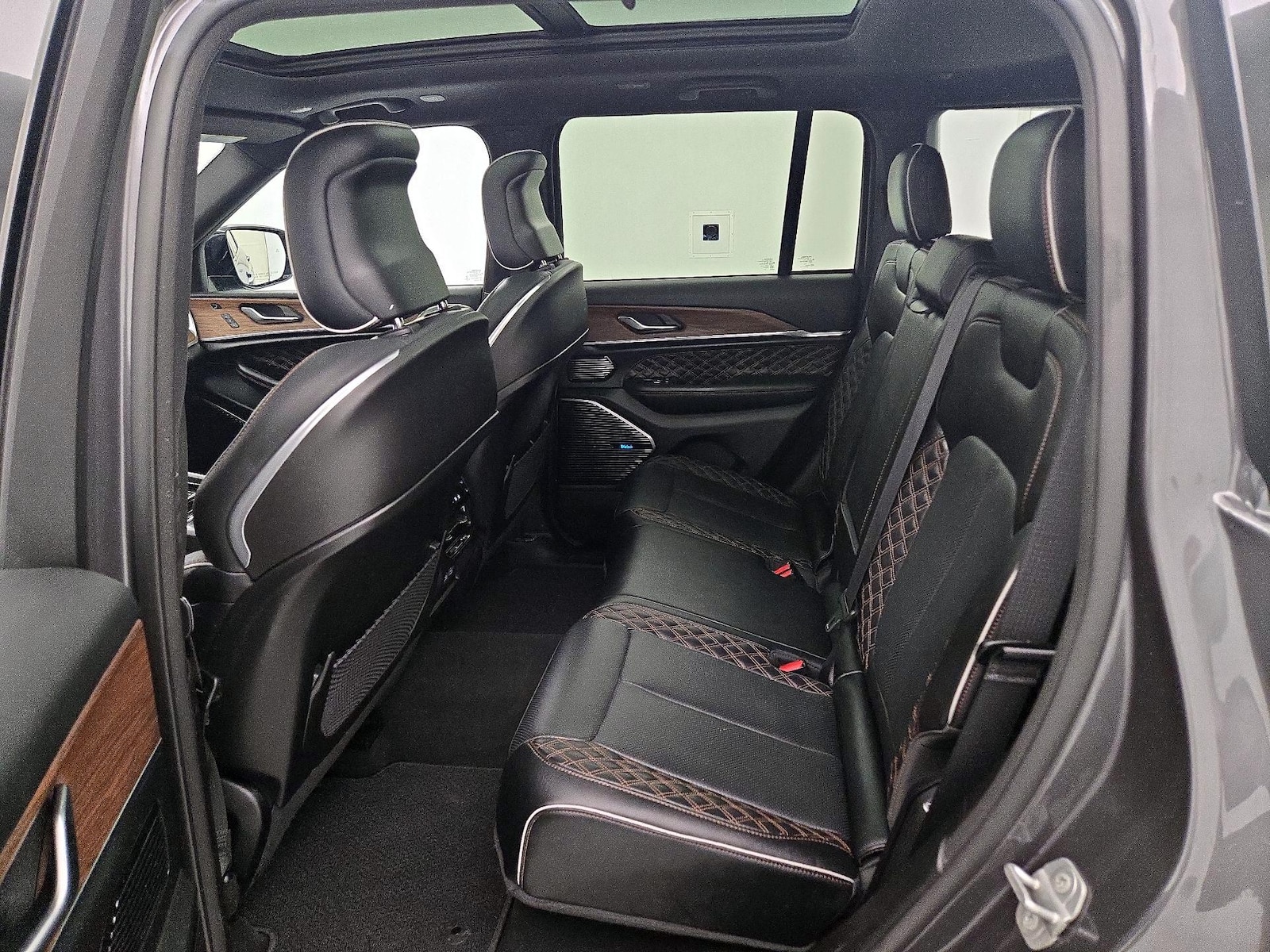 2022 Jeep Grand Cherokee Summit Reserve 4xe - Photo 22