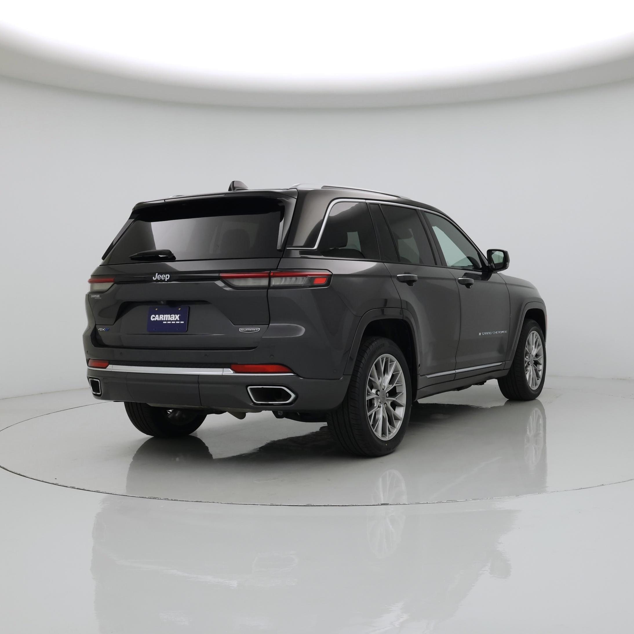 Thumbnail: 2022 Jeep Grand Cherokee - 8