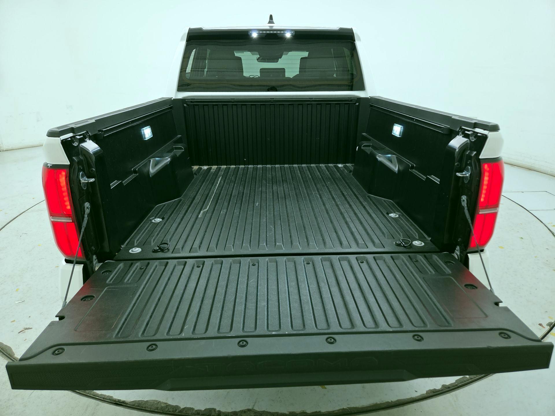 Thumbnail: 2025 Toyota Tacoma - 20