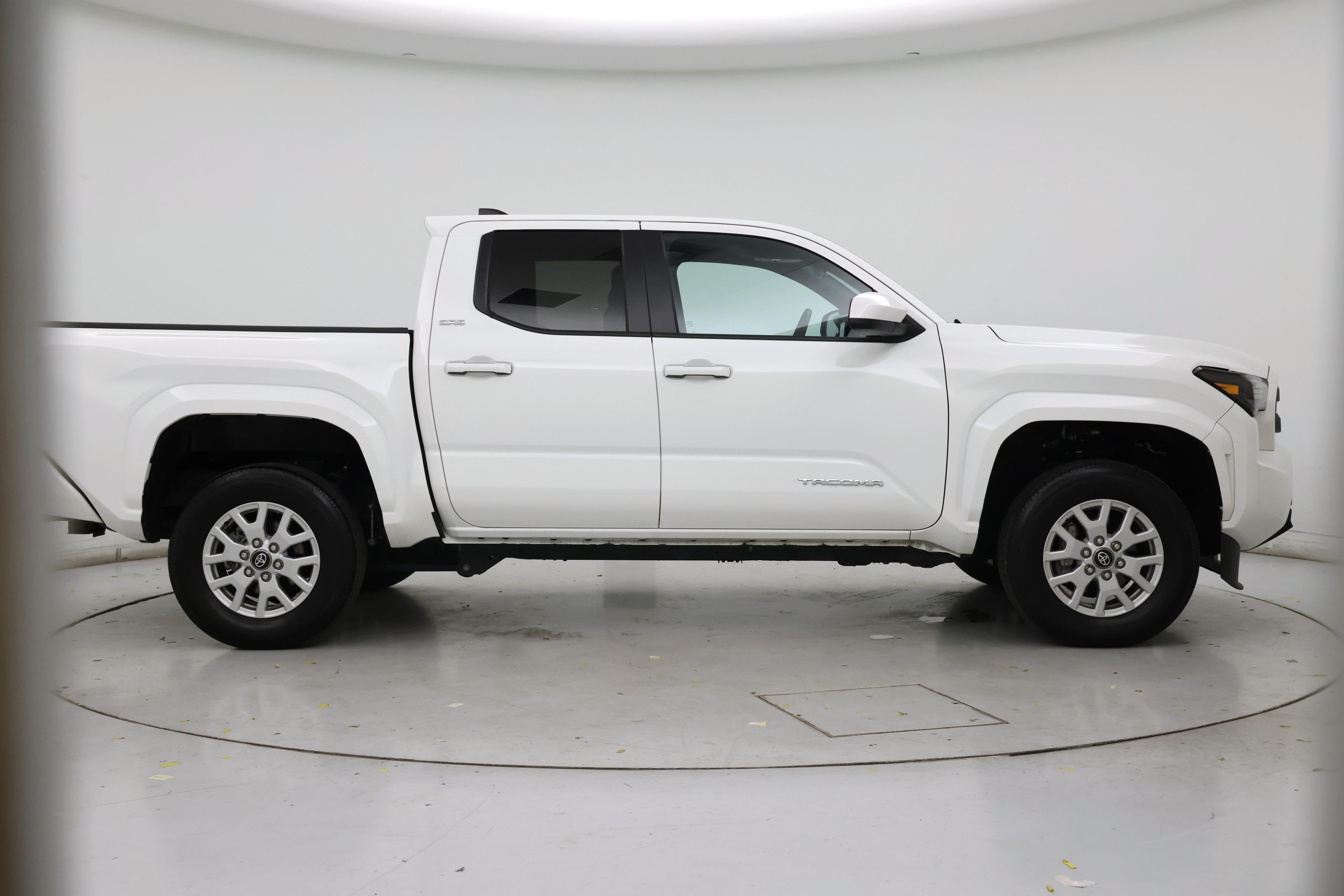 Thumbnail: 2025 Toyota Tacoma - 7