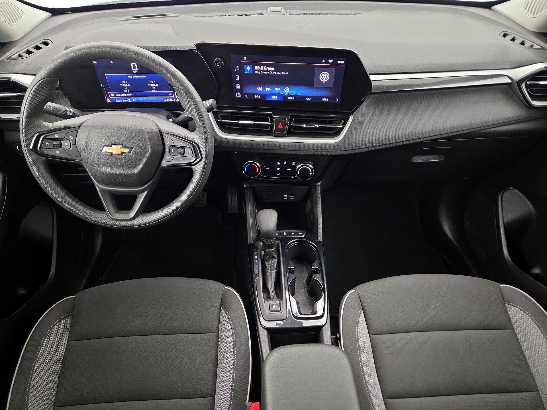 Thumbnail: 2025 Chevrolet TrailBlazer - 9