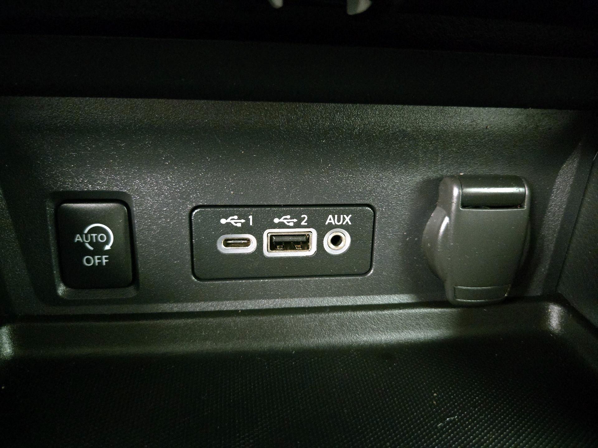 Thumbnail: 2024 Nissan Sentra - 18