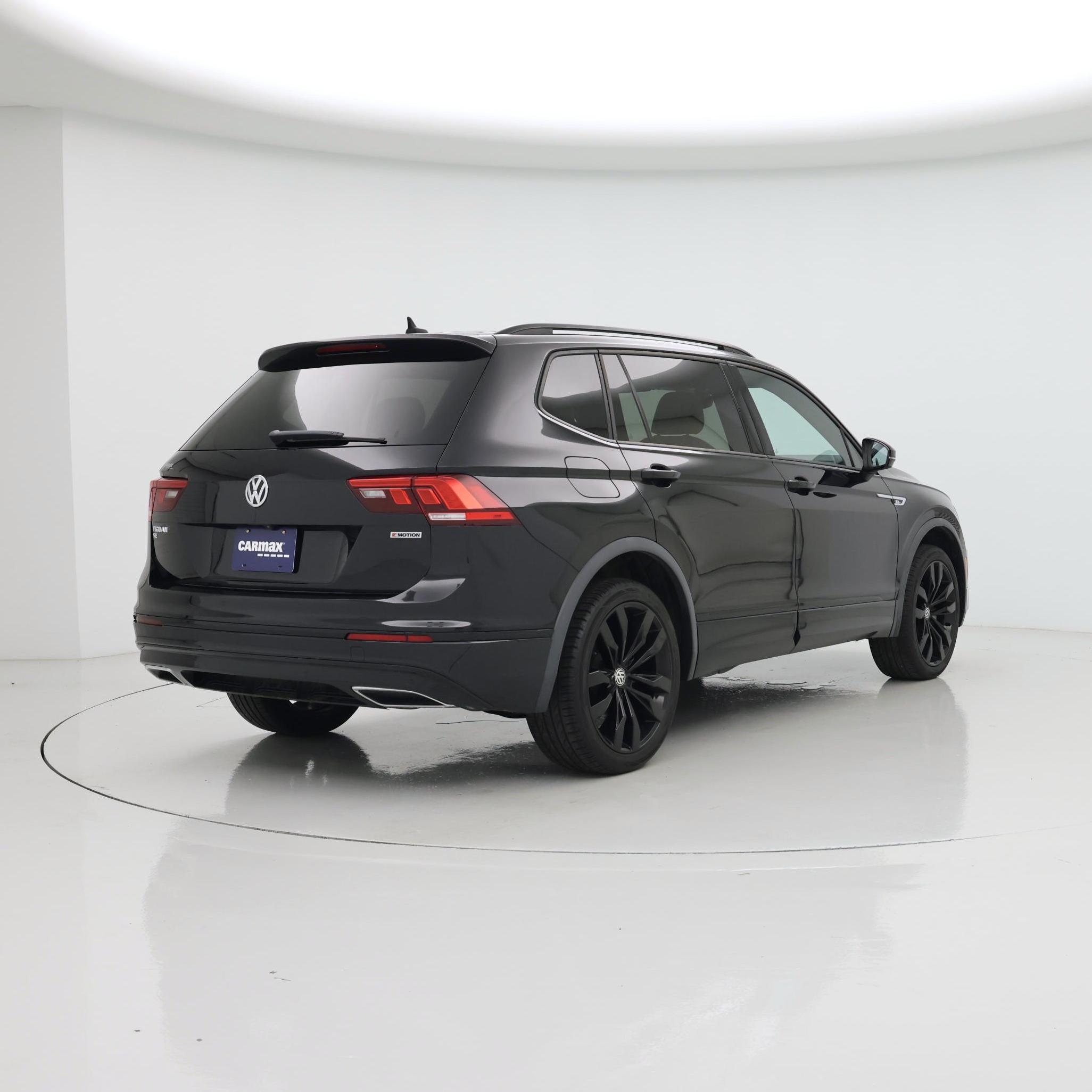 Thumbnail: 2021 Volkswagen Tiguan - 8