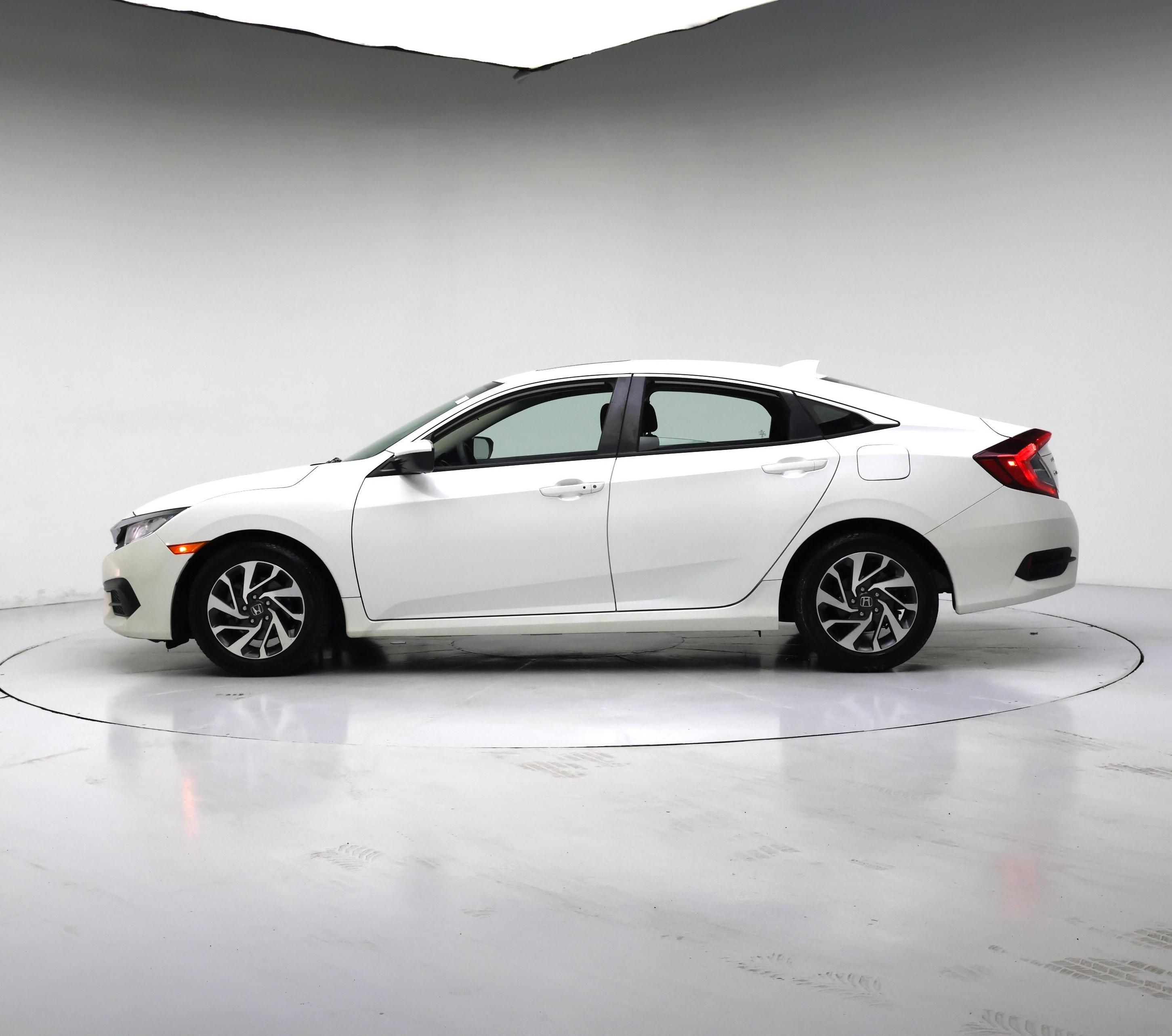 Thumbnail: 2018 Honda Civic - 3
