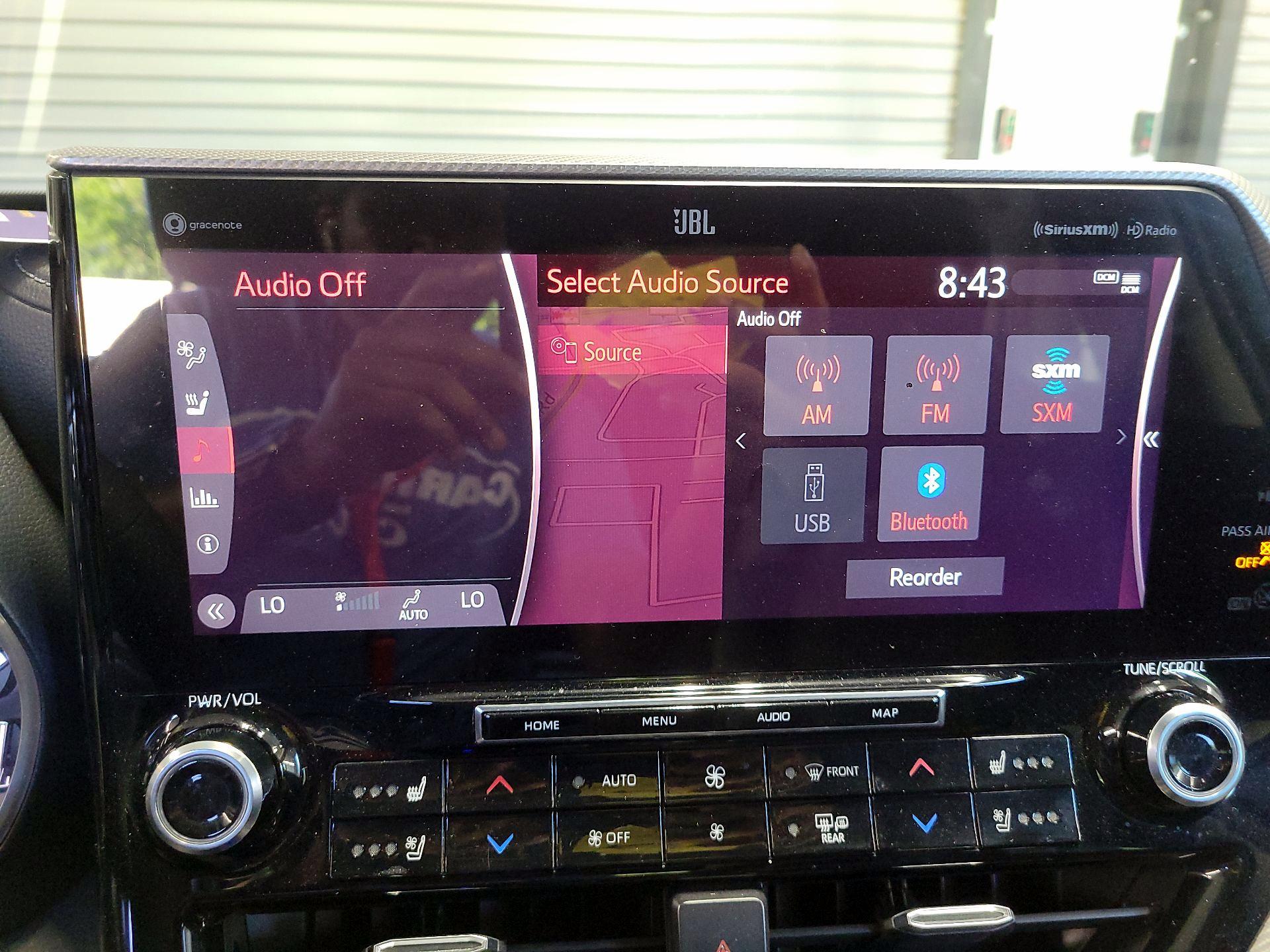 Thumbnail: 2022 Toyota Highlander - 16