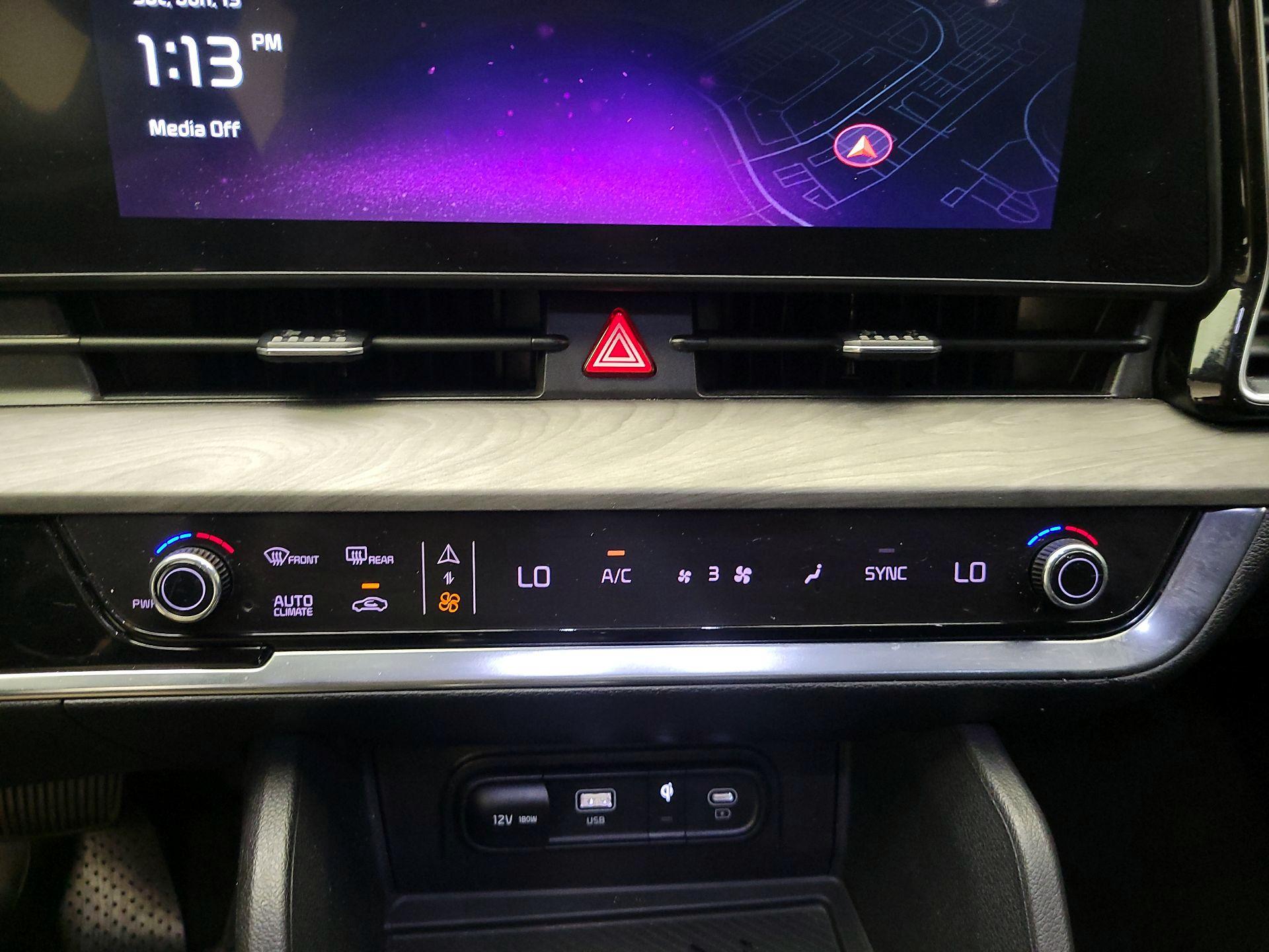 Thumbnail: 2024 Kia Sportage - 17