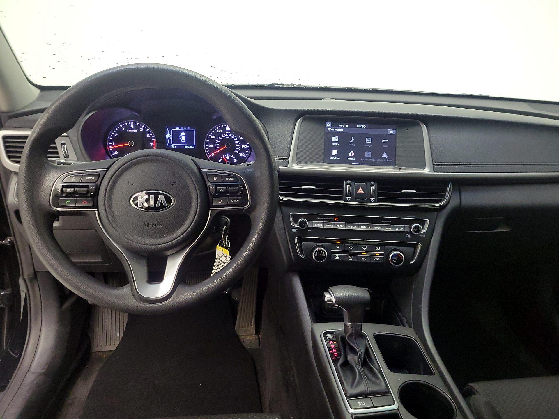 Thumbnail: 2018 Kia Optima - 9
