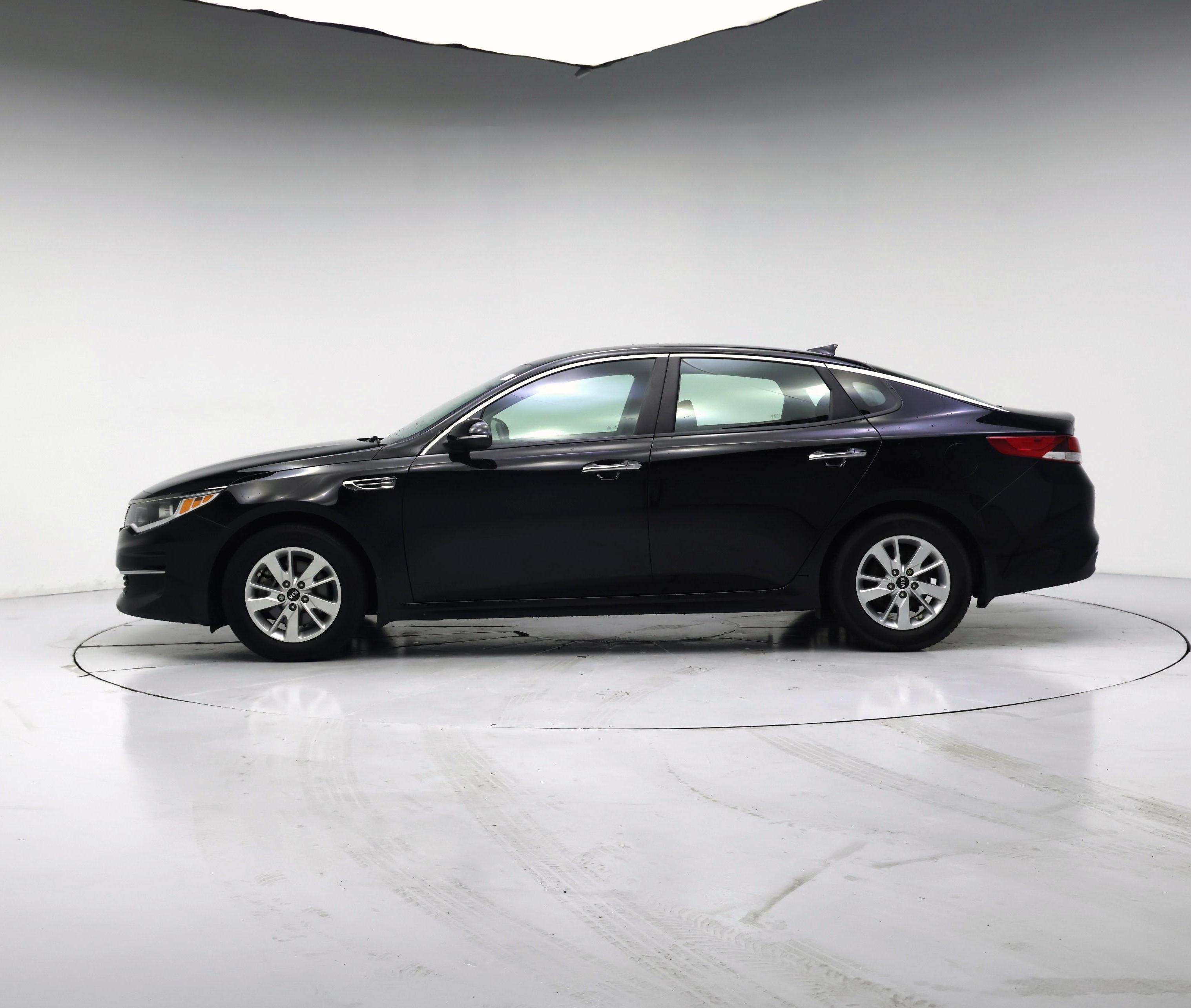 Thumbnail: 2018 Kia Optima - 3