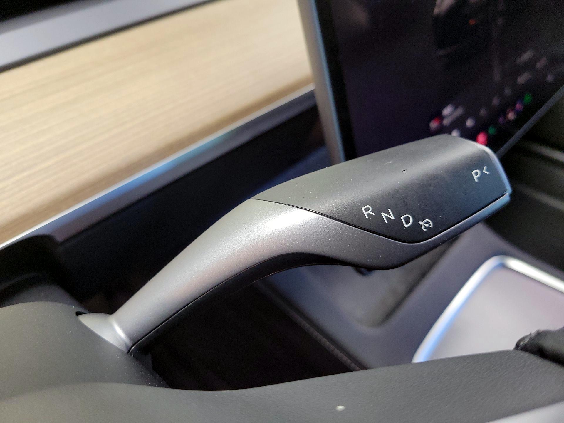 Thumbnail: 2023 Tesla Model 3 - 17