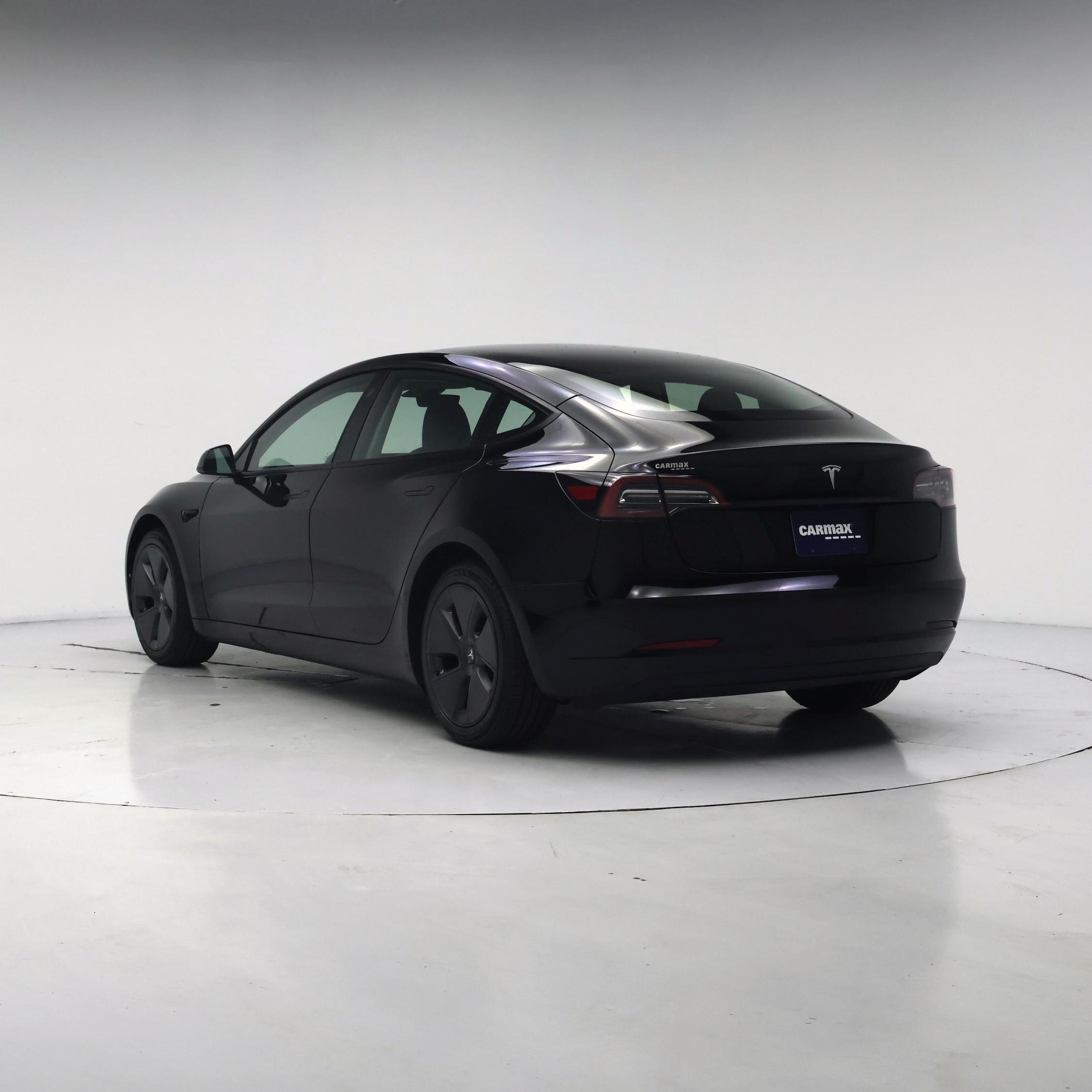 Thumbnail: 2023 Tesla Model 3 - 2