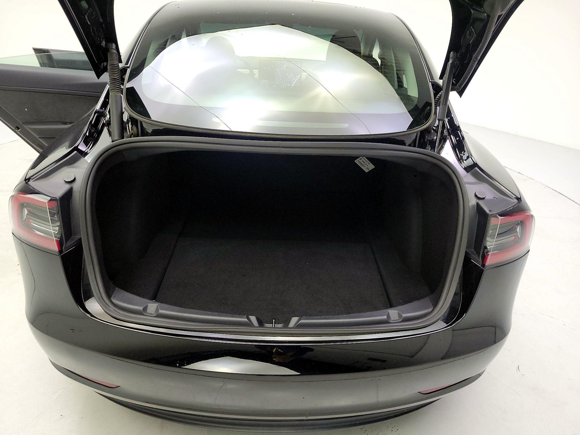 Thumbnail: 2023 Tesla Model 3 - 20