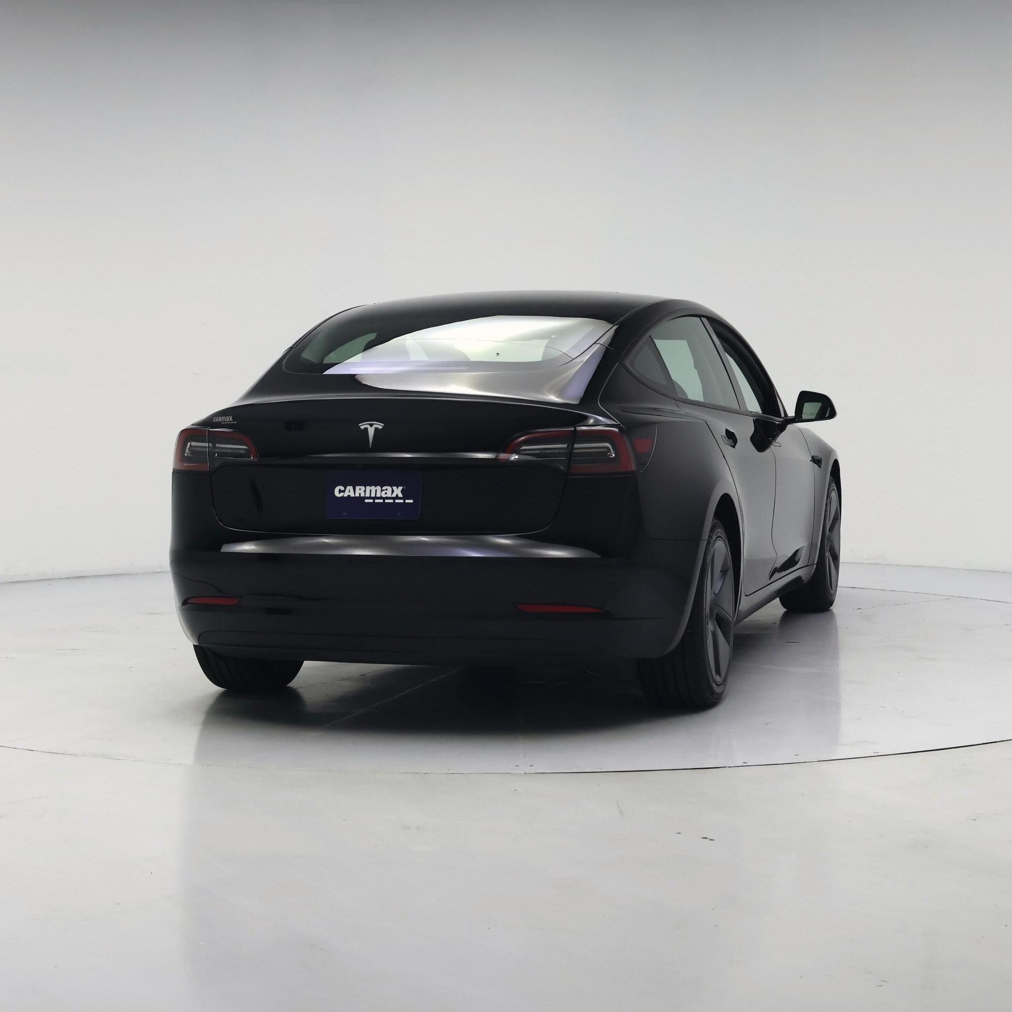 Thumbnail: 2023 Tesla Model 3 - 8