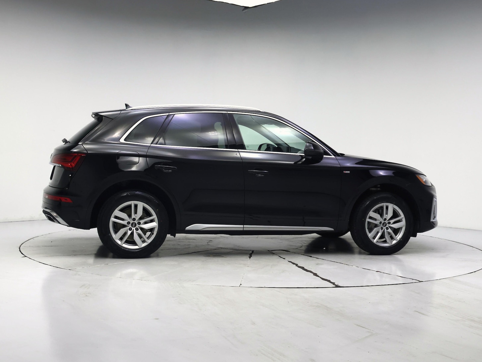 2023 Audi Q5 Premium - Photo 8