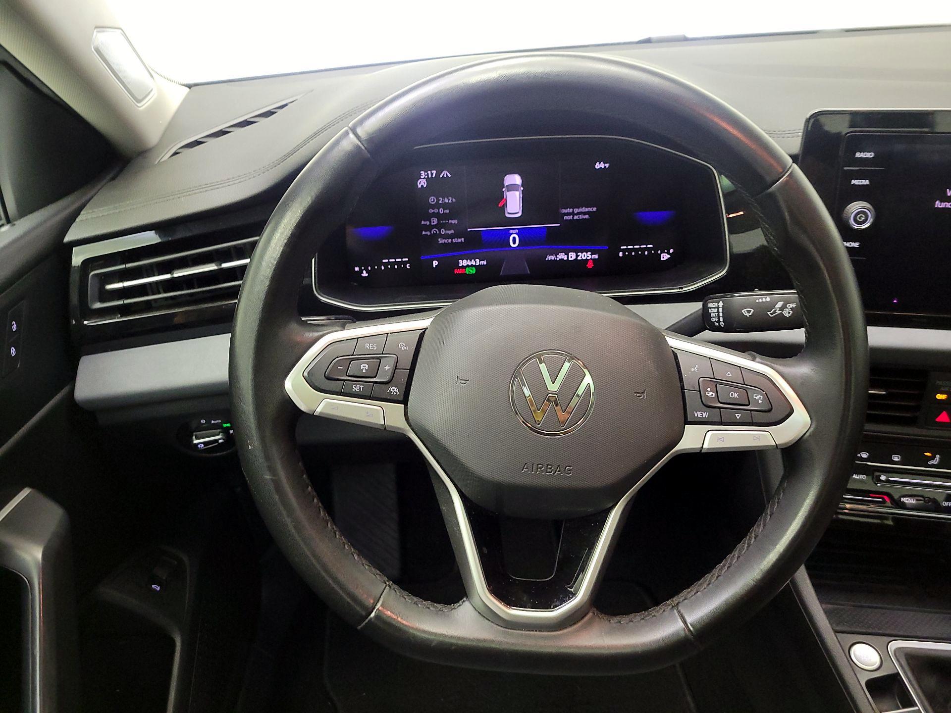 Thumbnail: 2025 Volkswagen Jetta - 10