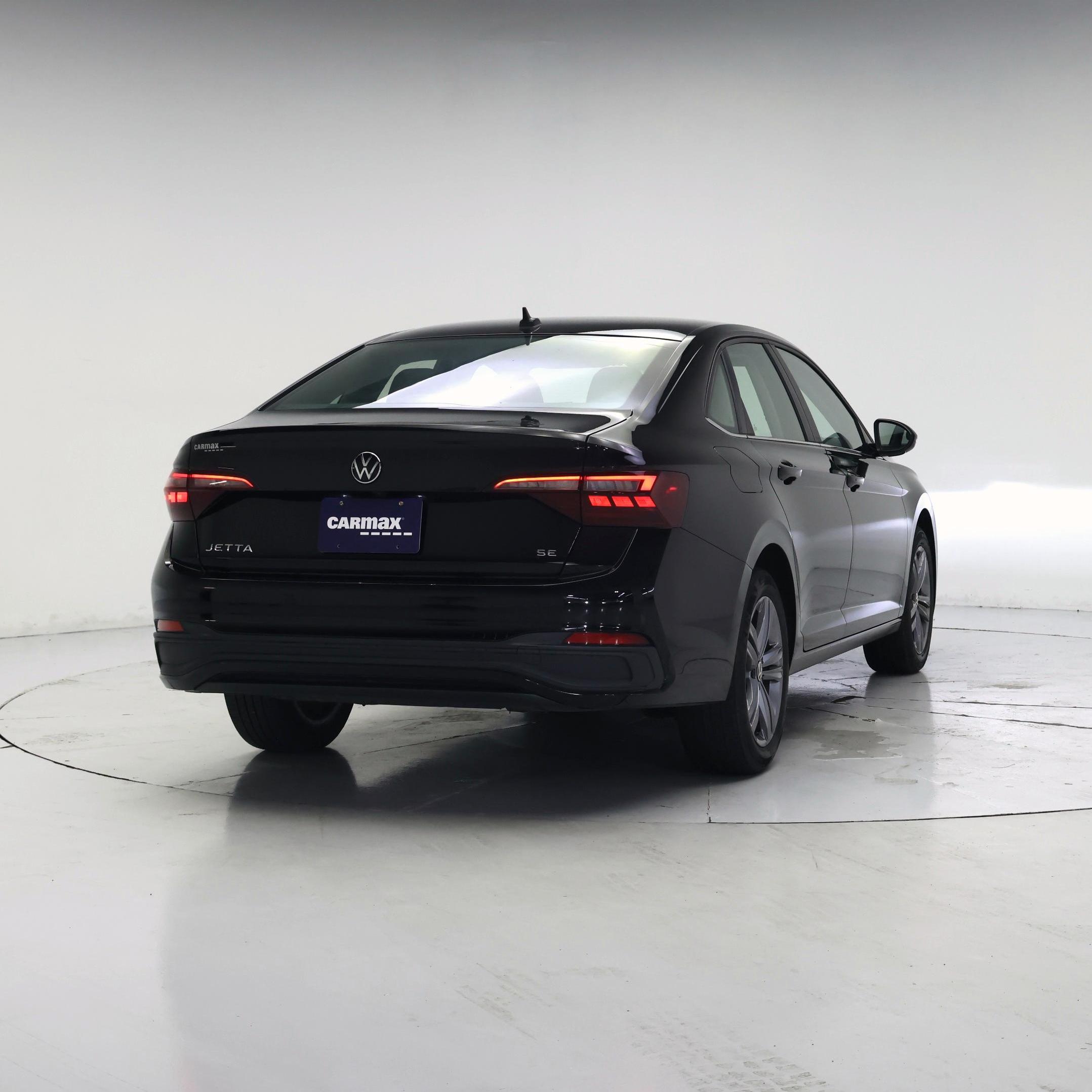 Thumbnail: 2024 Volkswagen Jetta - 8