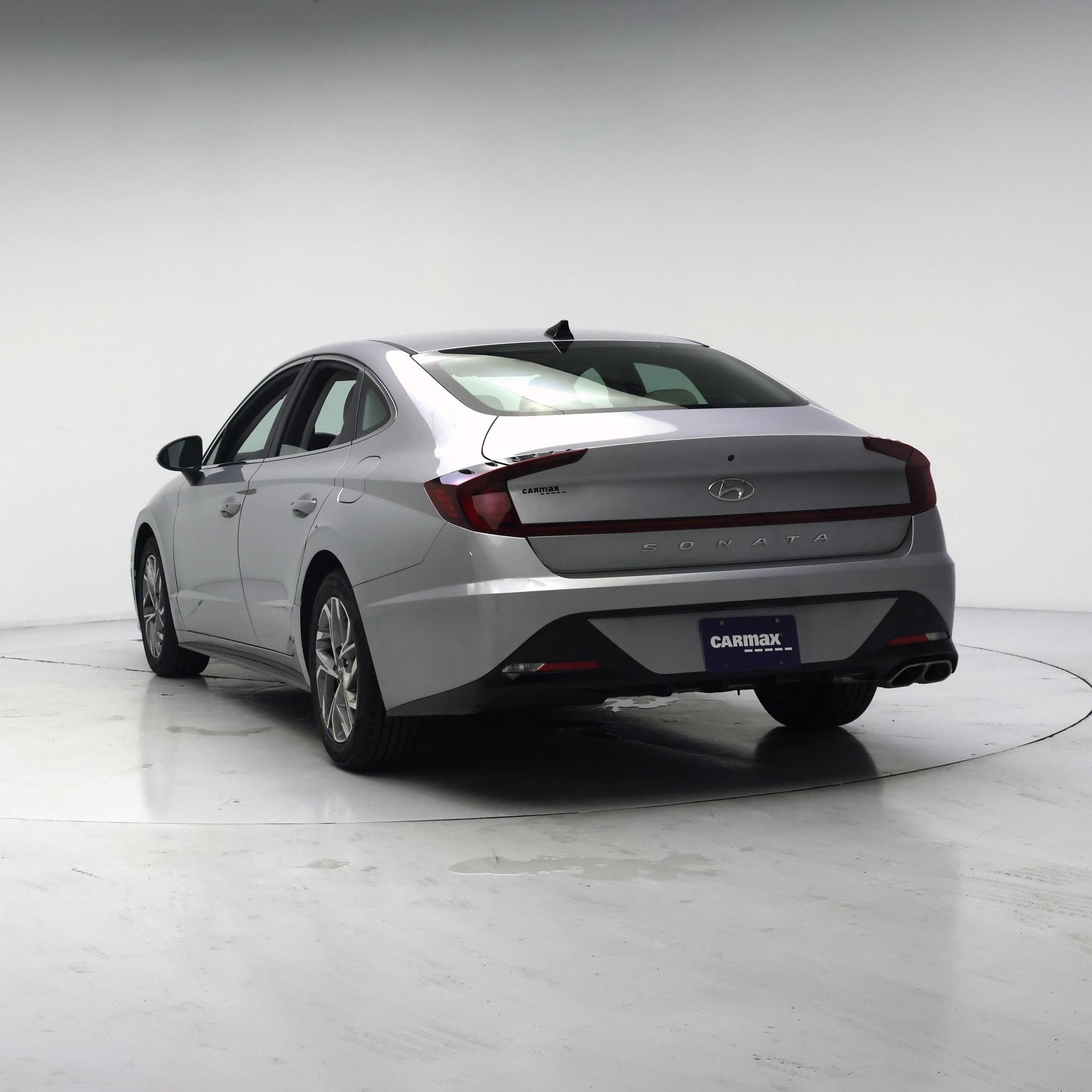 Thumbnail: 2023 Hyundai Sonata - 2