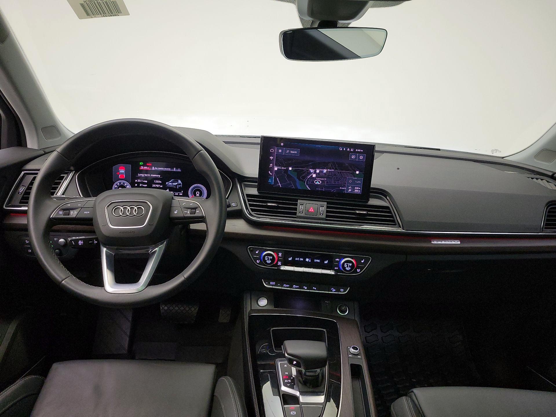 Thumbnail: 2023 Audi Q5 - 9