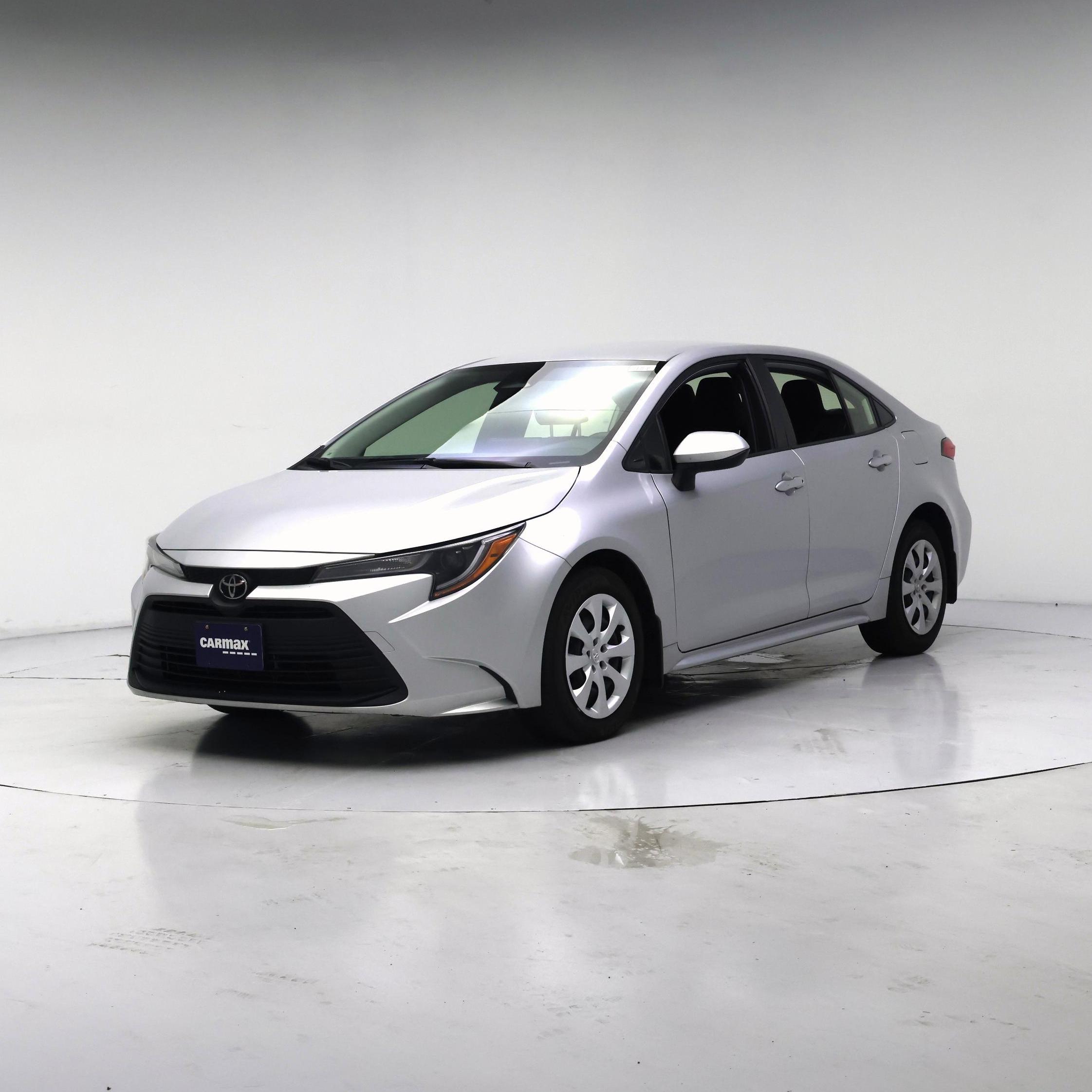Thumbnail: 2023 Toyota Corolla - 4