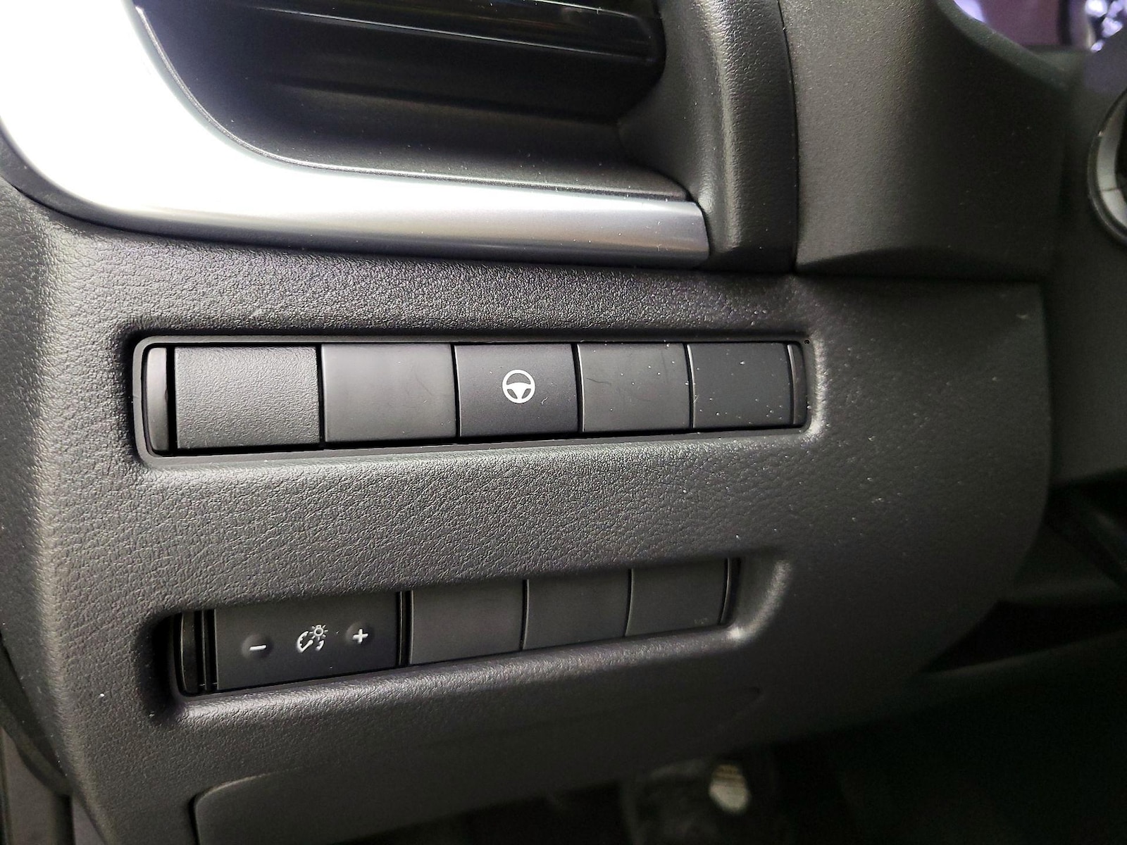 2022 Nissan Rogue SV - Photo 14