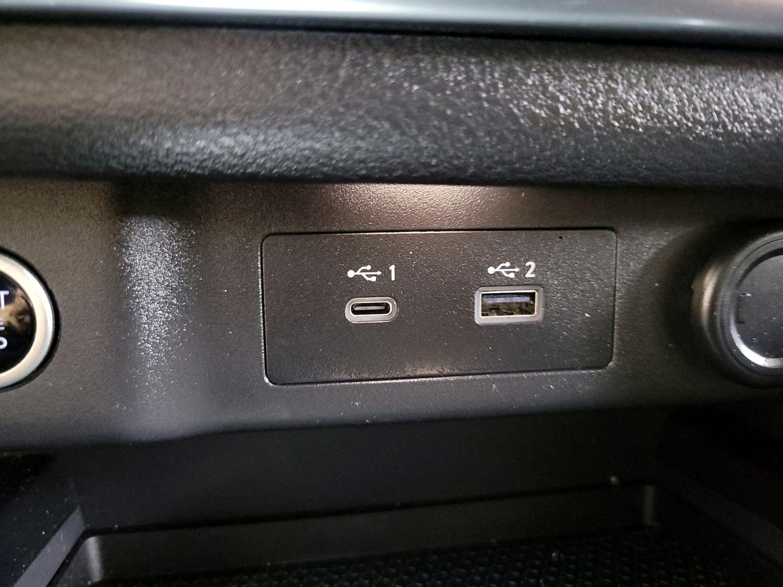 2022 Nissan Rogue SV - Photo 19