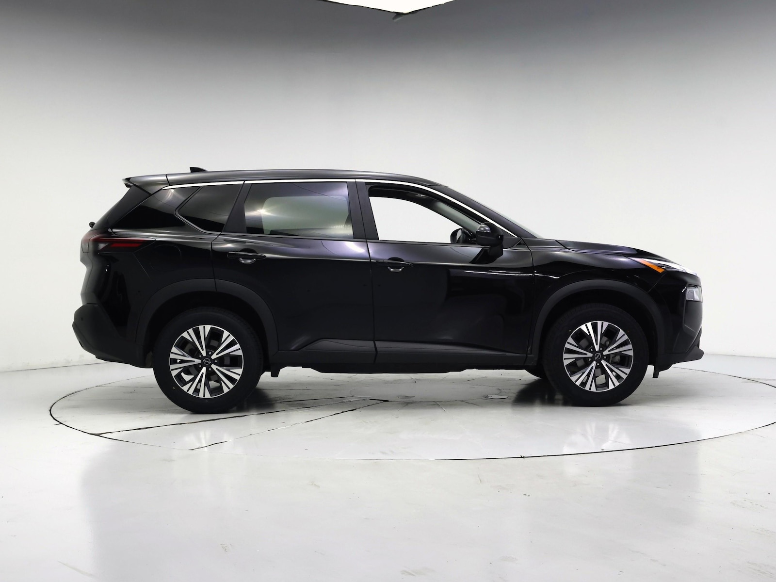 2022 Nissan Rogue SV - Photo 8