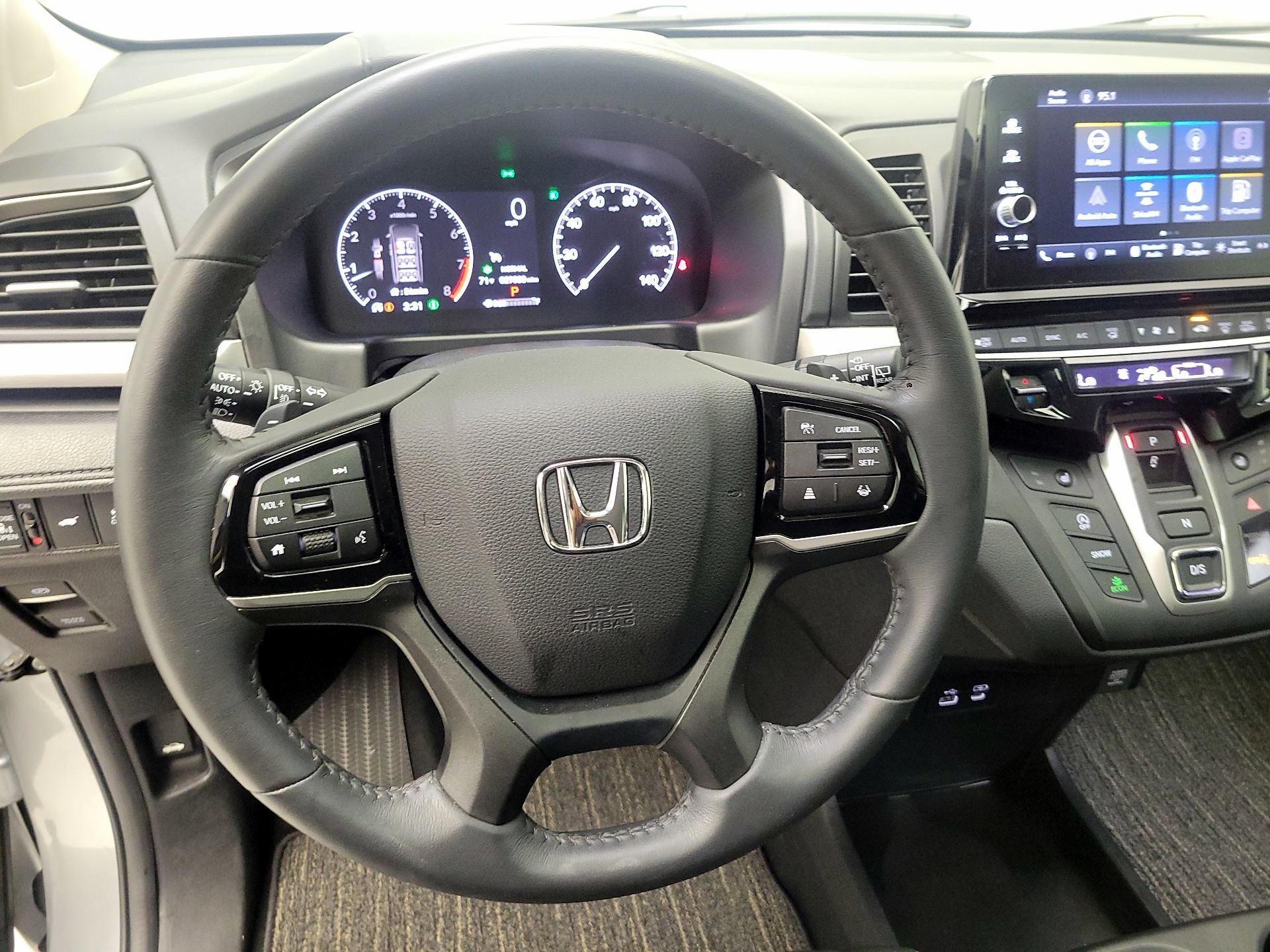 Thumbnail: 2025 Honda Odyssey - 10