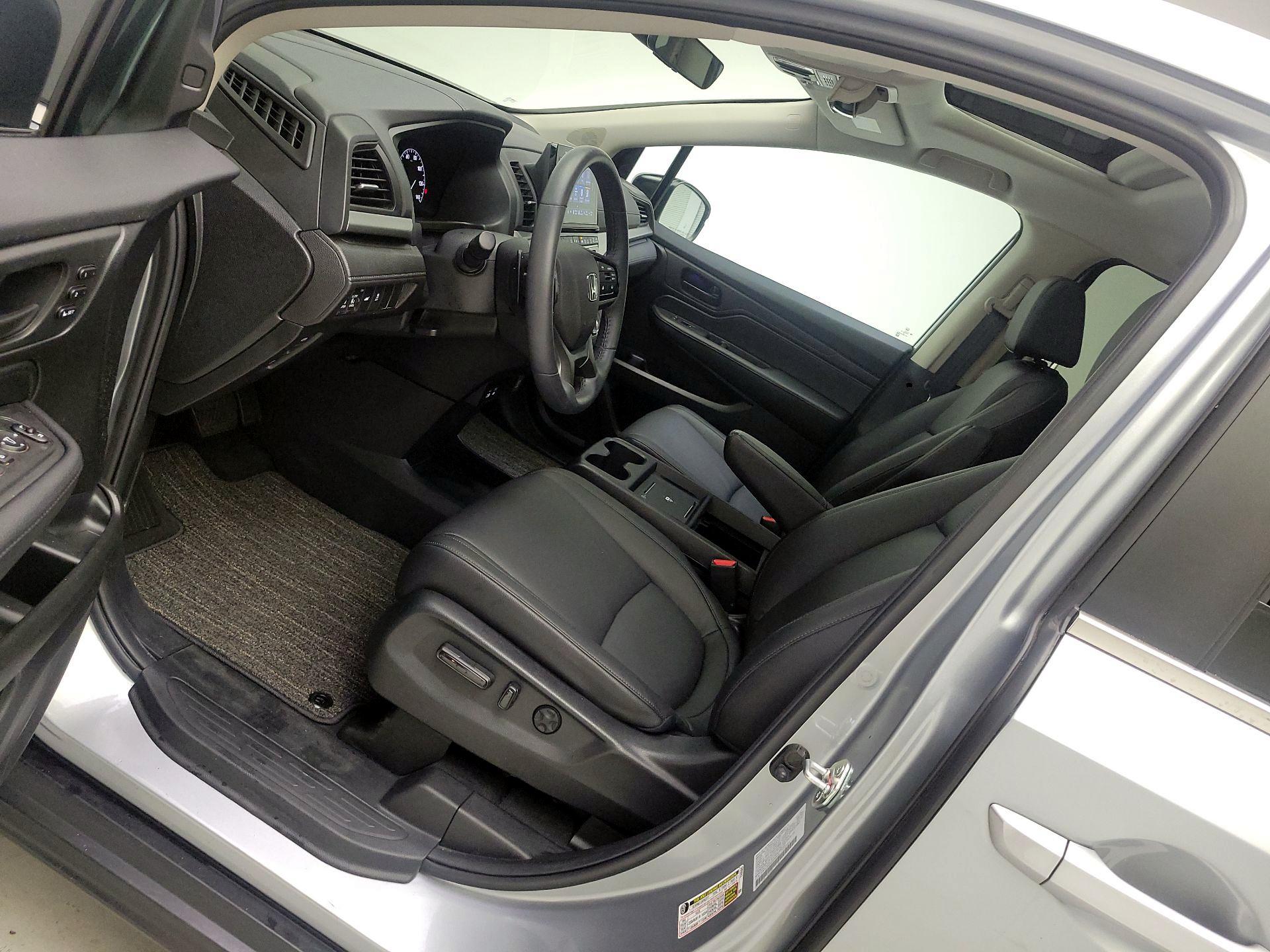 Thumbnail: 2025 Honda Odyssey - 11